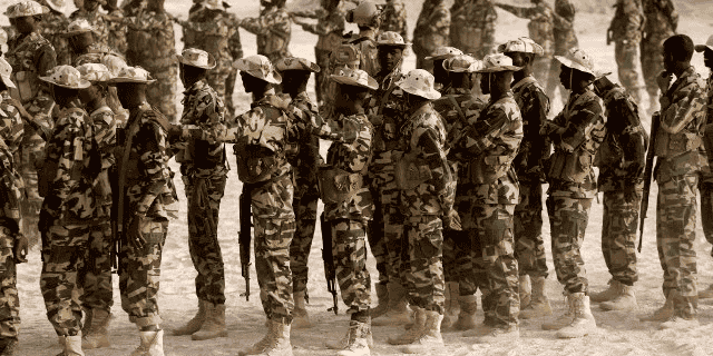 armée soldats Tchad