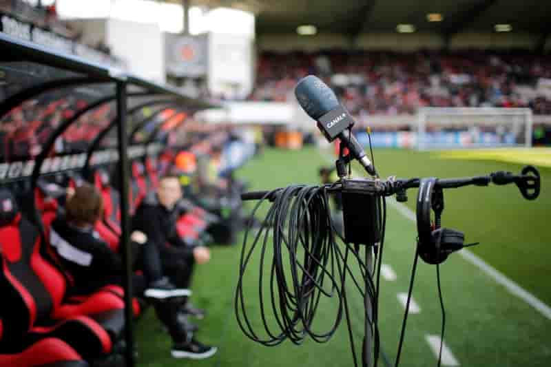 Vincent bollore defend les choix de canal+ sur la ligue 1
