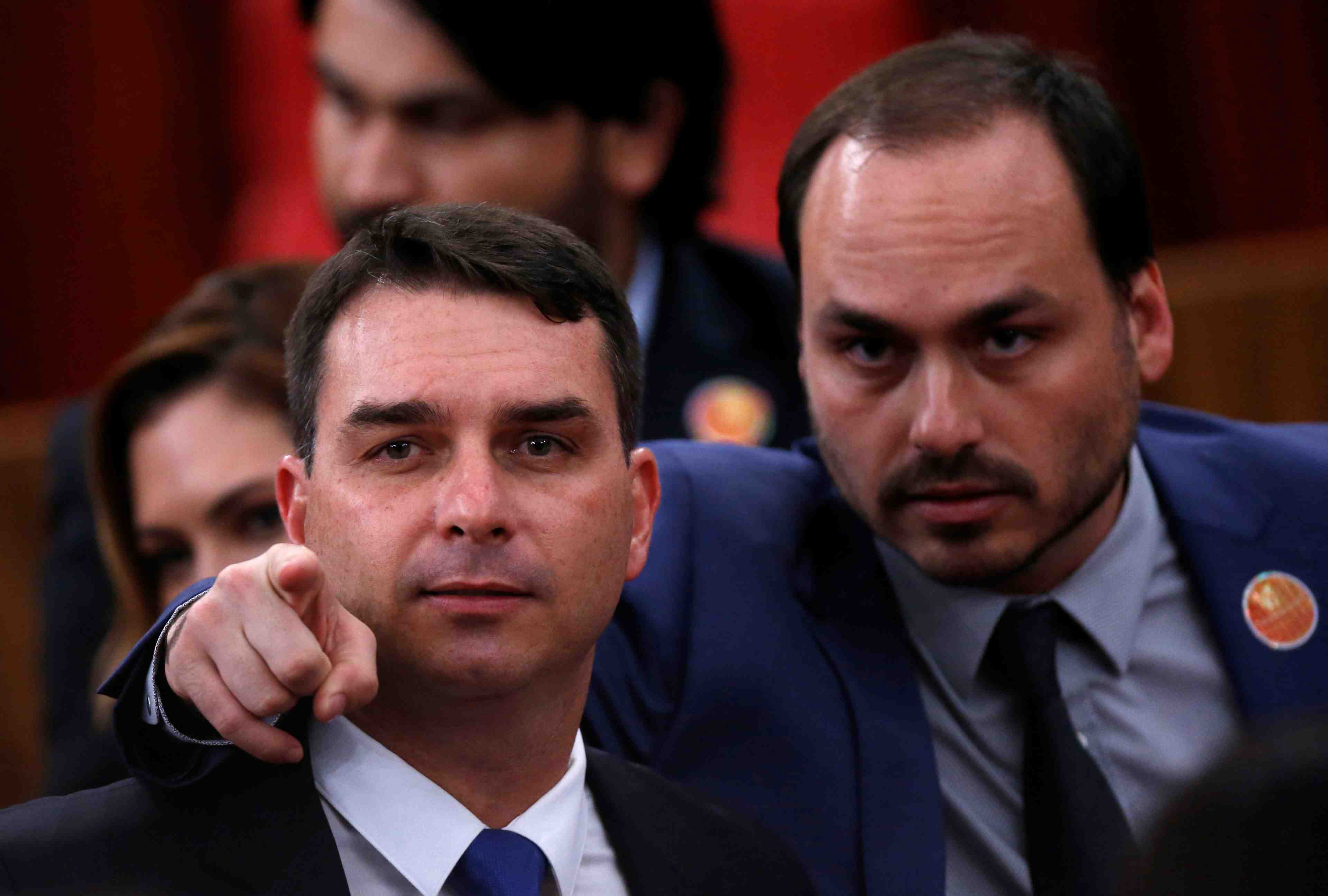 Enquete au bresil contre l'un des fils de bolsonaro