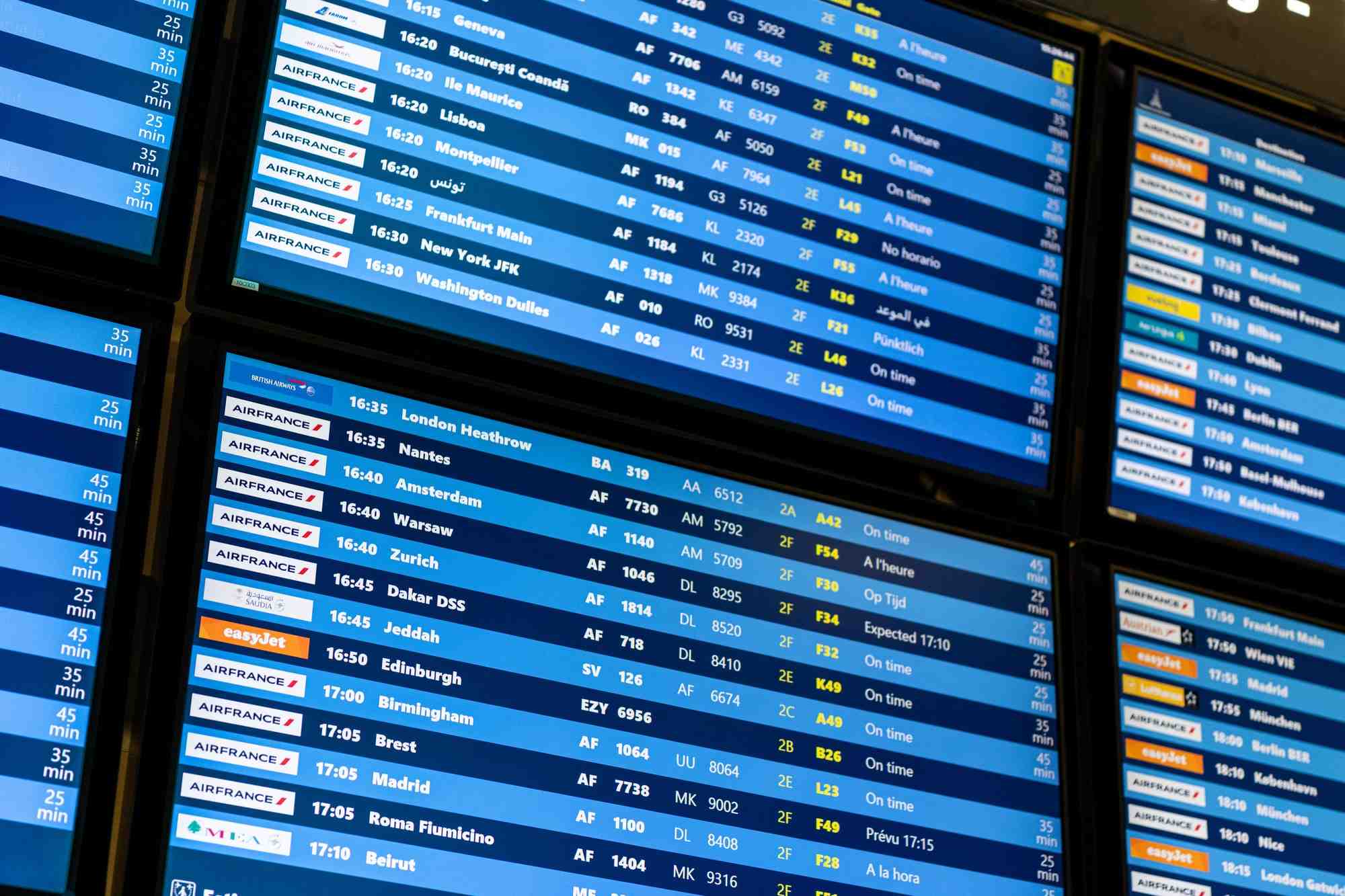 Les passagers vont devoir payer plus de taxes en 2025, mais pas autant que prévu.