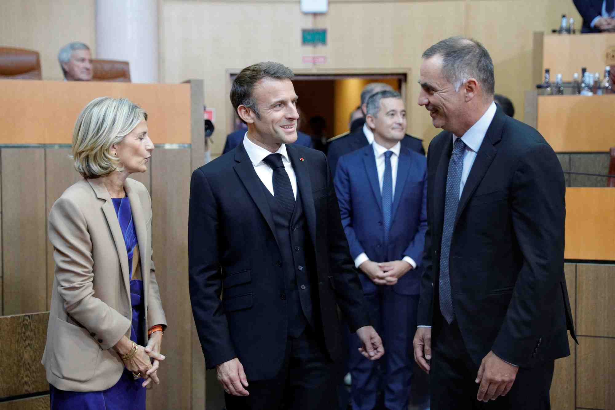 Emmanuel macron en visite en corse