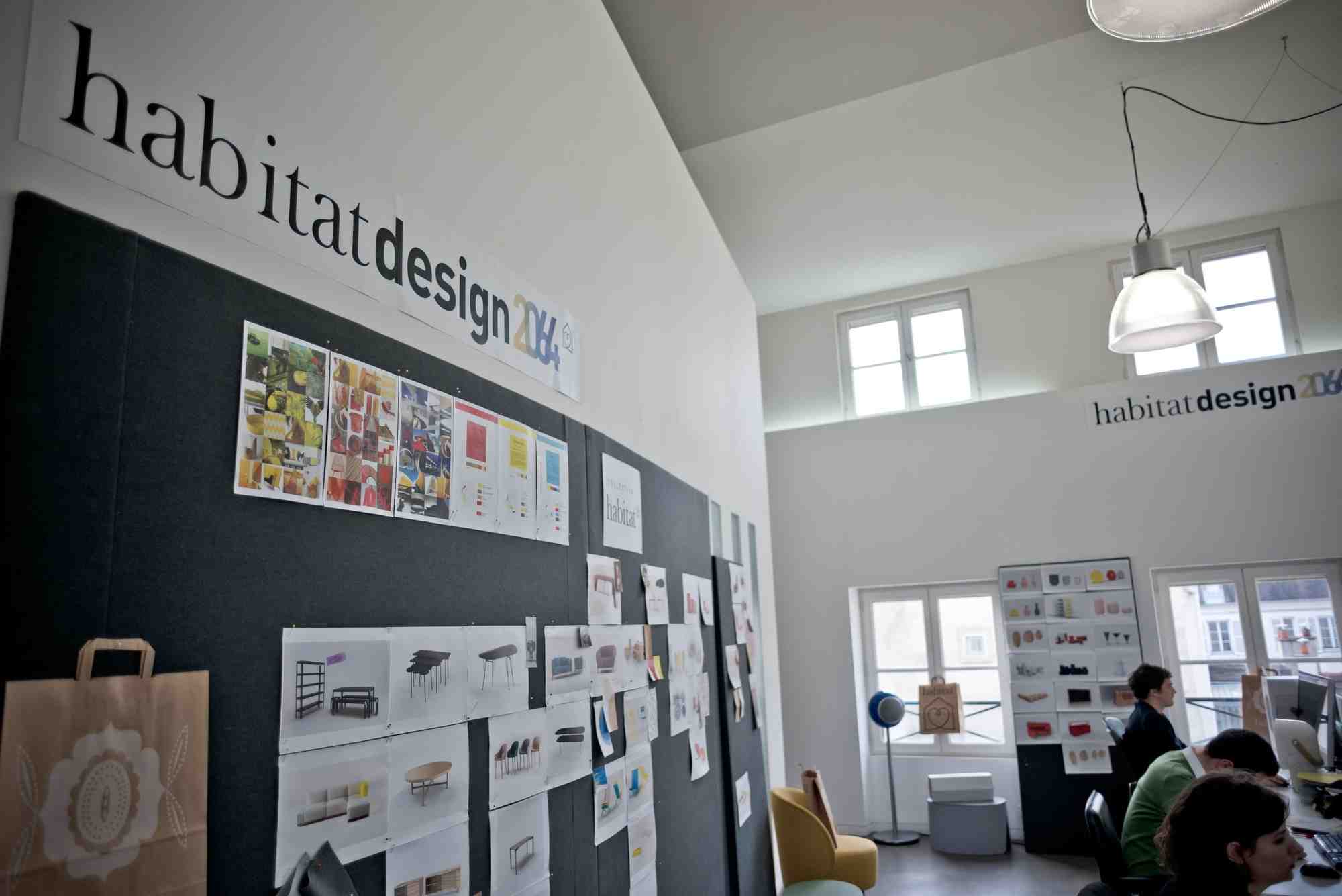 L'enseigne, qui compte 25 magasins en France, a été fondée en 1964 par le designer britannique Terence Conran (décédé en 2020).