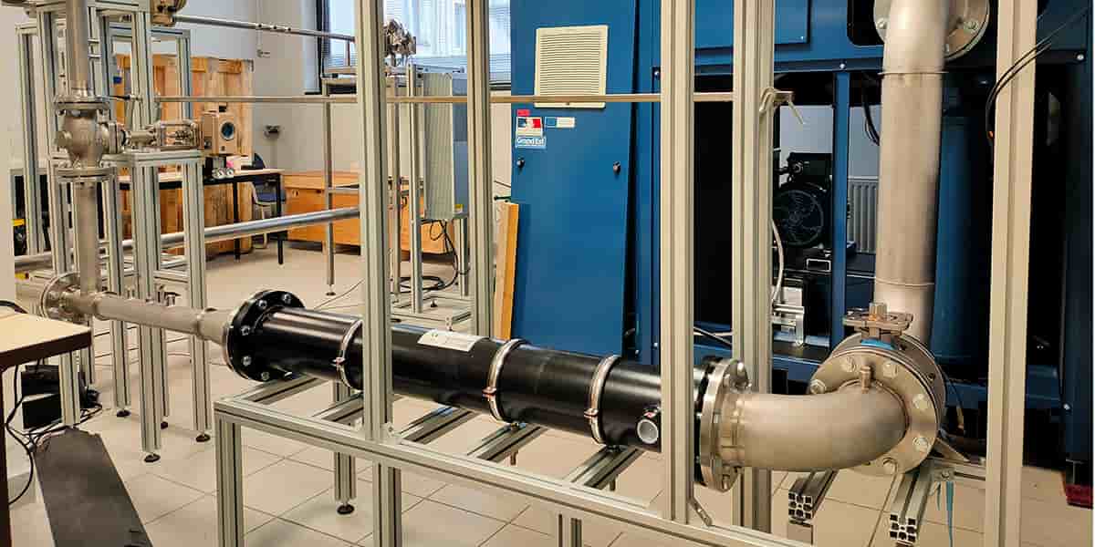 Le banc d'essai pilote de fluides réactifs sur une machine thermodynamique de Neext Engineering (Belfort)