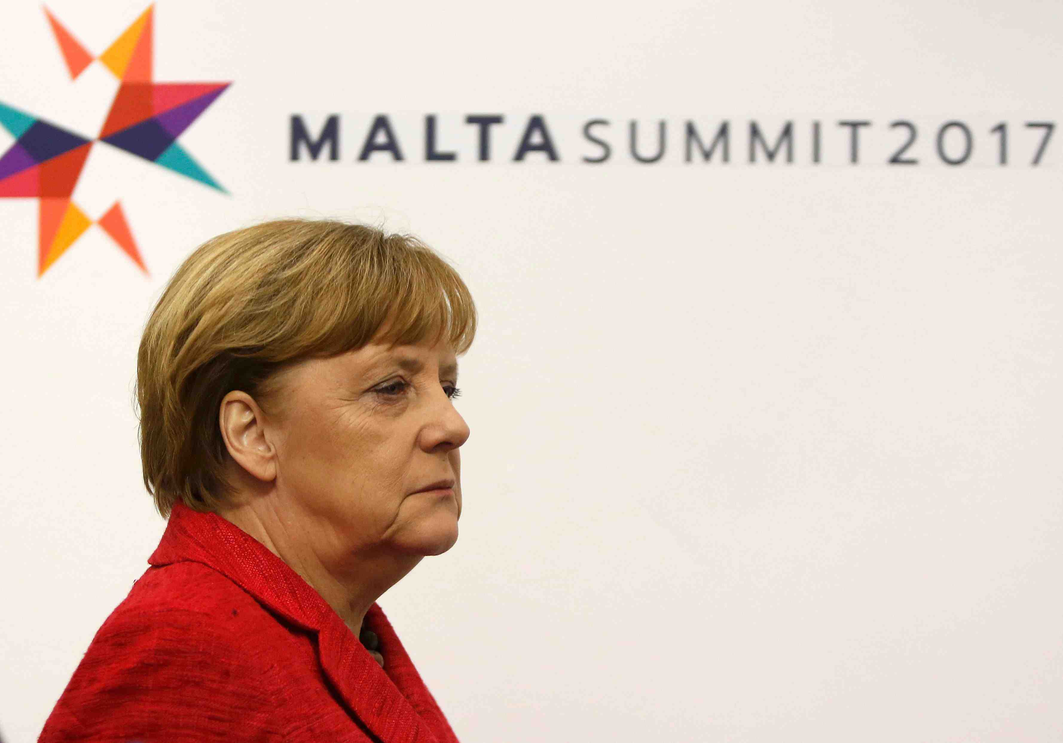 Les etats fondateurs de l'ue evoquent une europe a plusieurs vitesses
