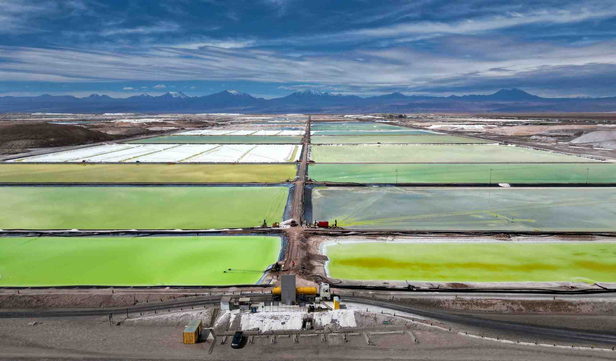 Selon l'étude de PwC, d'ici 2050, plus de 70 % de la production de cuivre, de cobalt et de lithium est menacée par le dérèglement climatique.