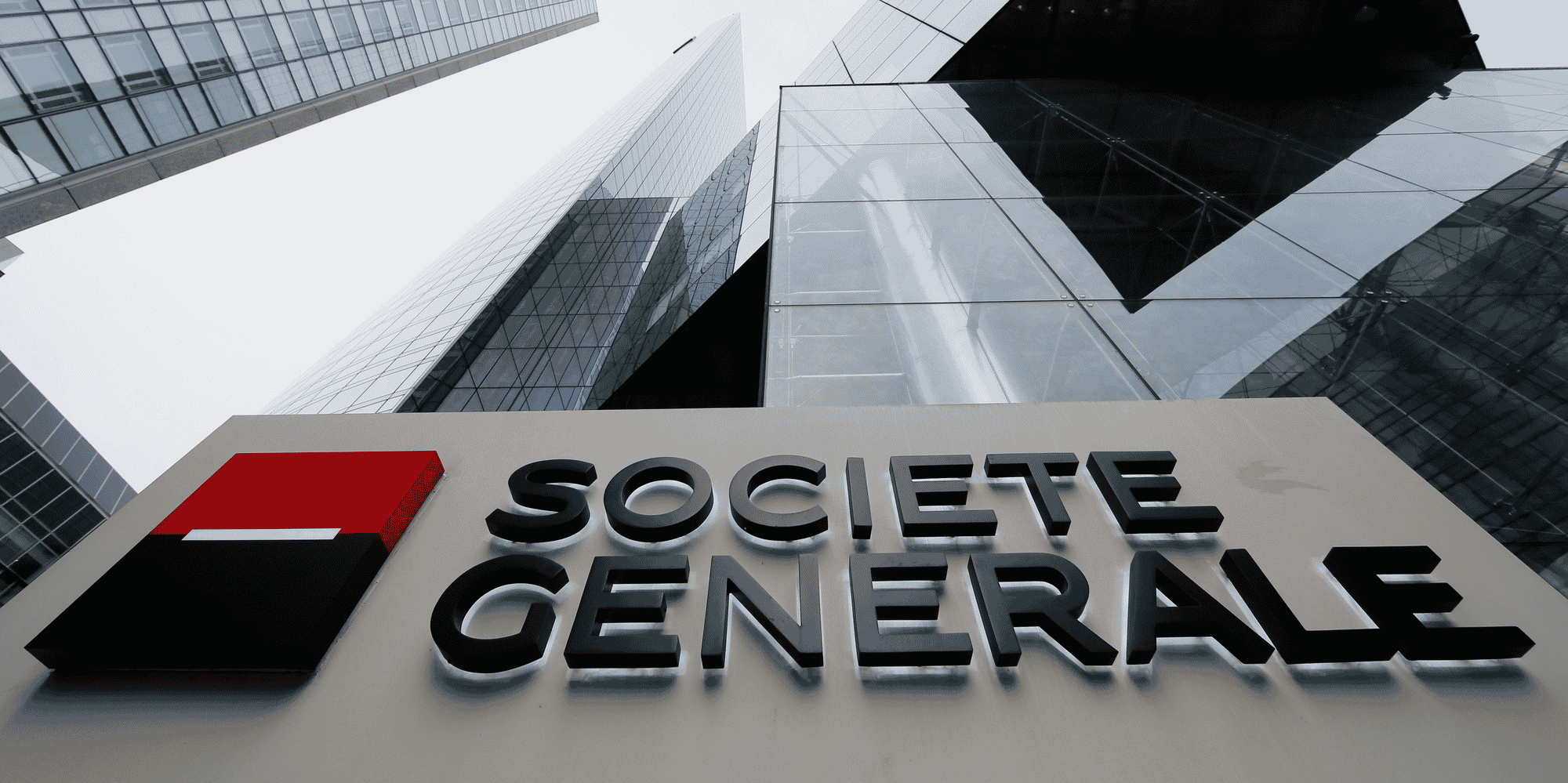 La banque s'offre une cure d'amaigrissement impulsée par le nouveau directeur général.