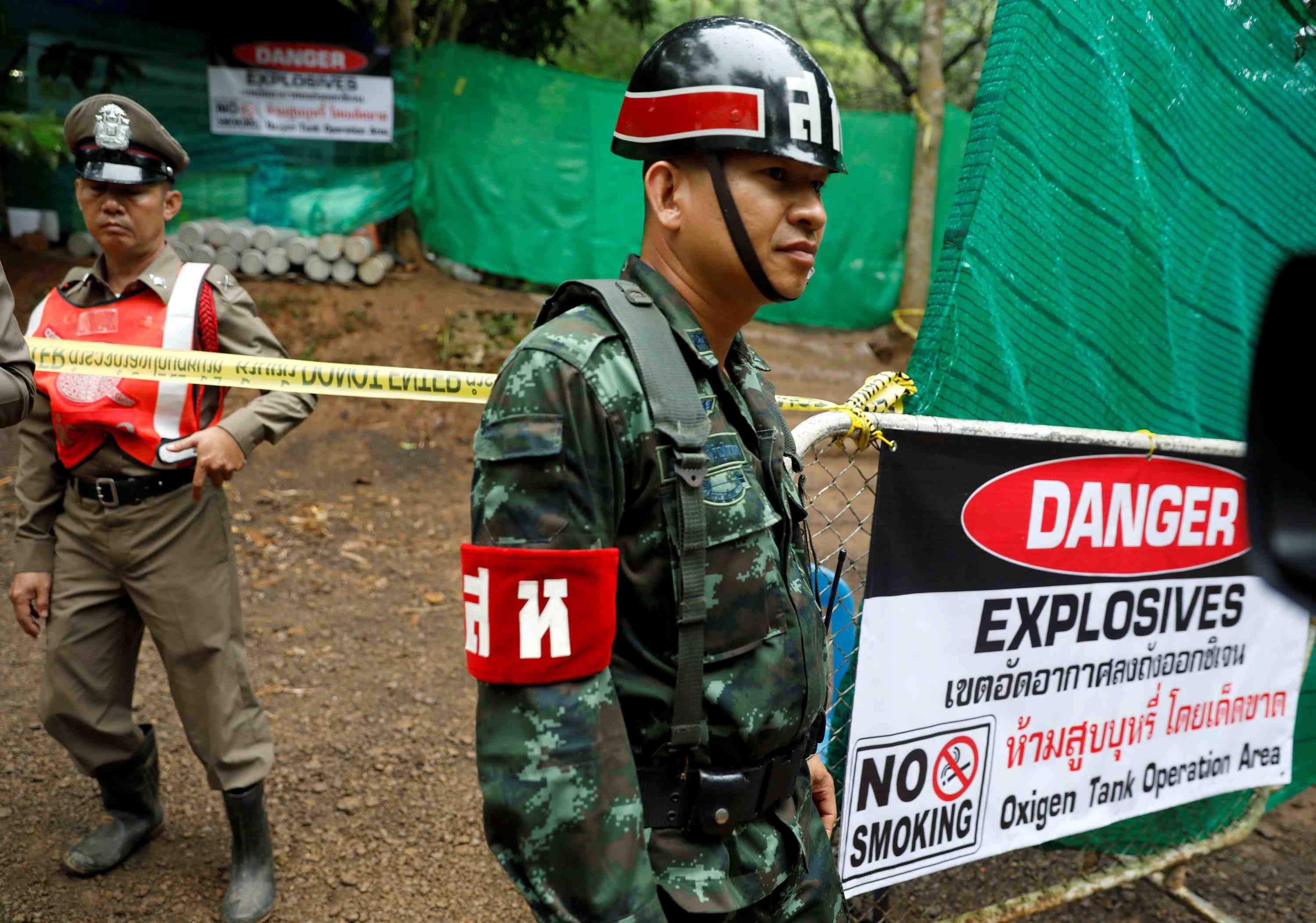 Thailande/grotte: debut de l'operation de sauvetage des garcons