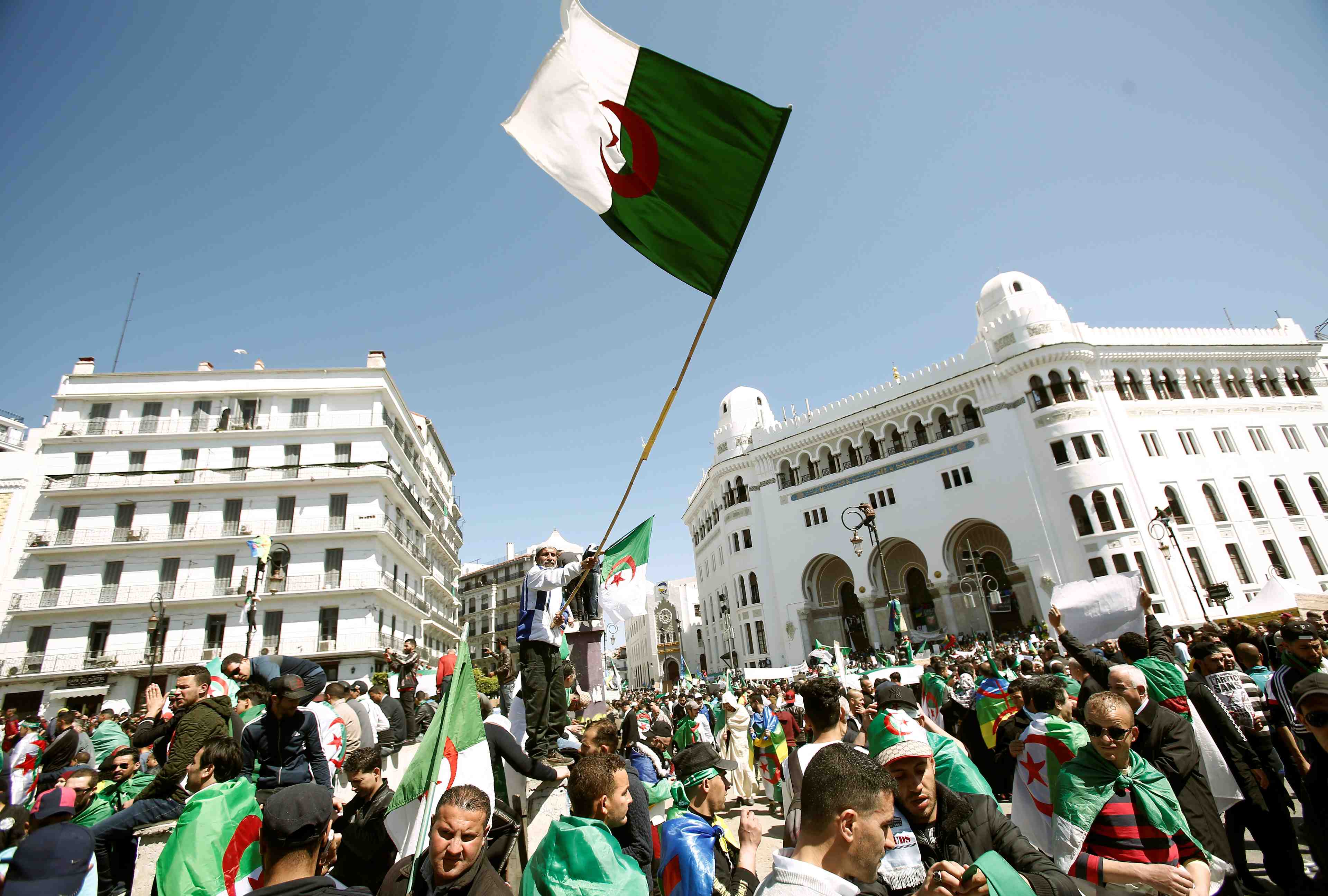 Un journaliste de reuters expulse par les autorites algeriennes