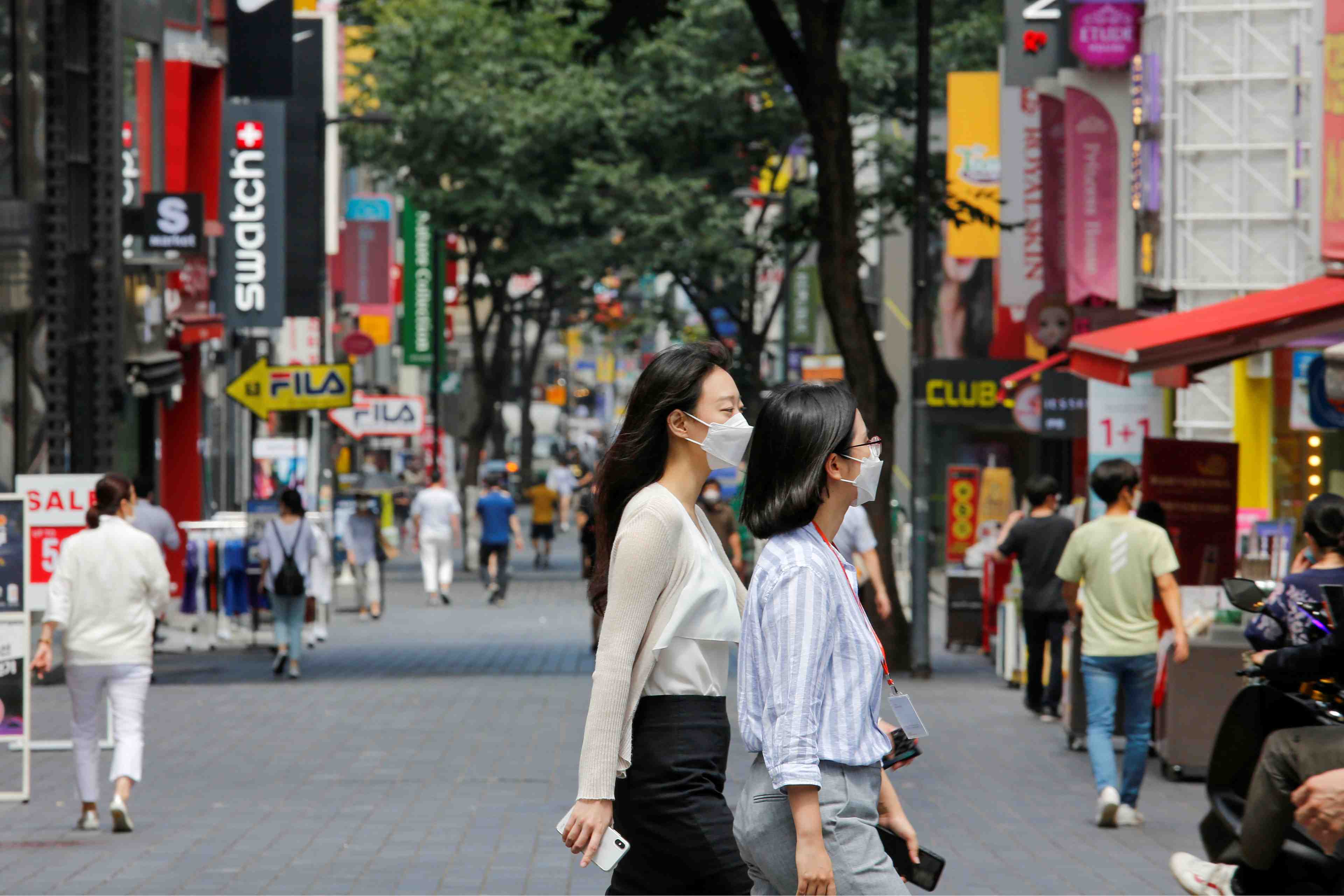 Coronavirus: seoul rend le port du masque obligatoire dans toute la ville