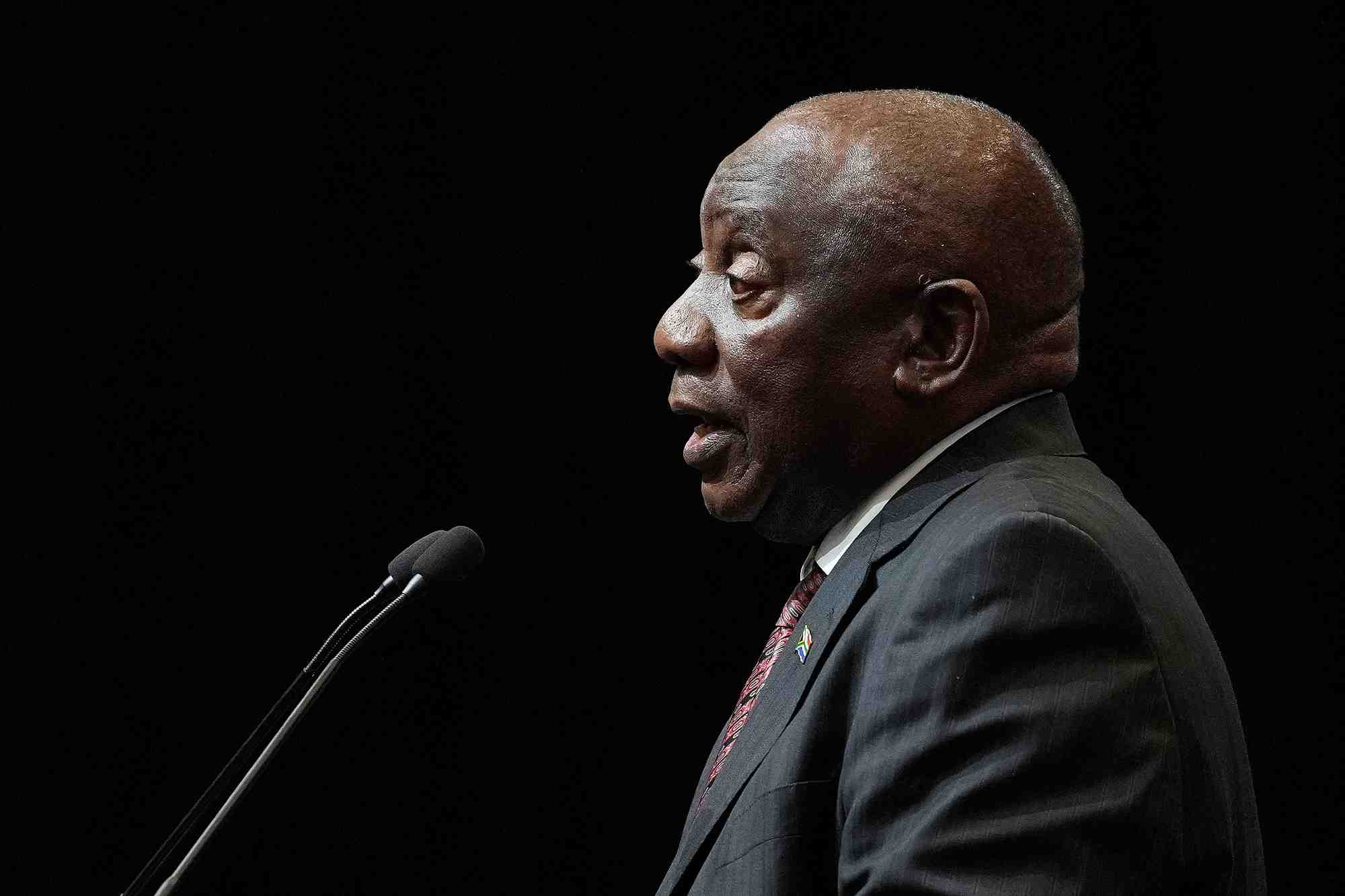 Ramaphosa reconduit a la presidence sud-africaine