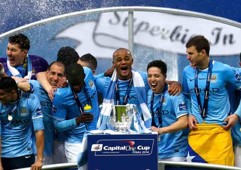 Football: la Coupe à City, Chelsea reste en tête du championnat