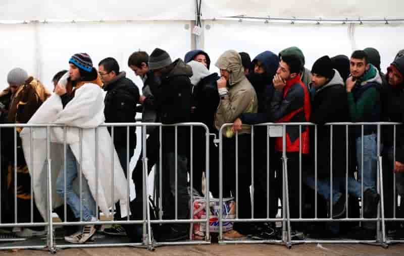 Baisse du nombre d'arrivees de migrants en novembre en europe