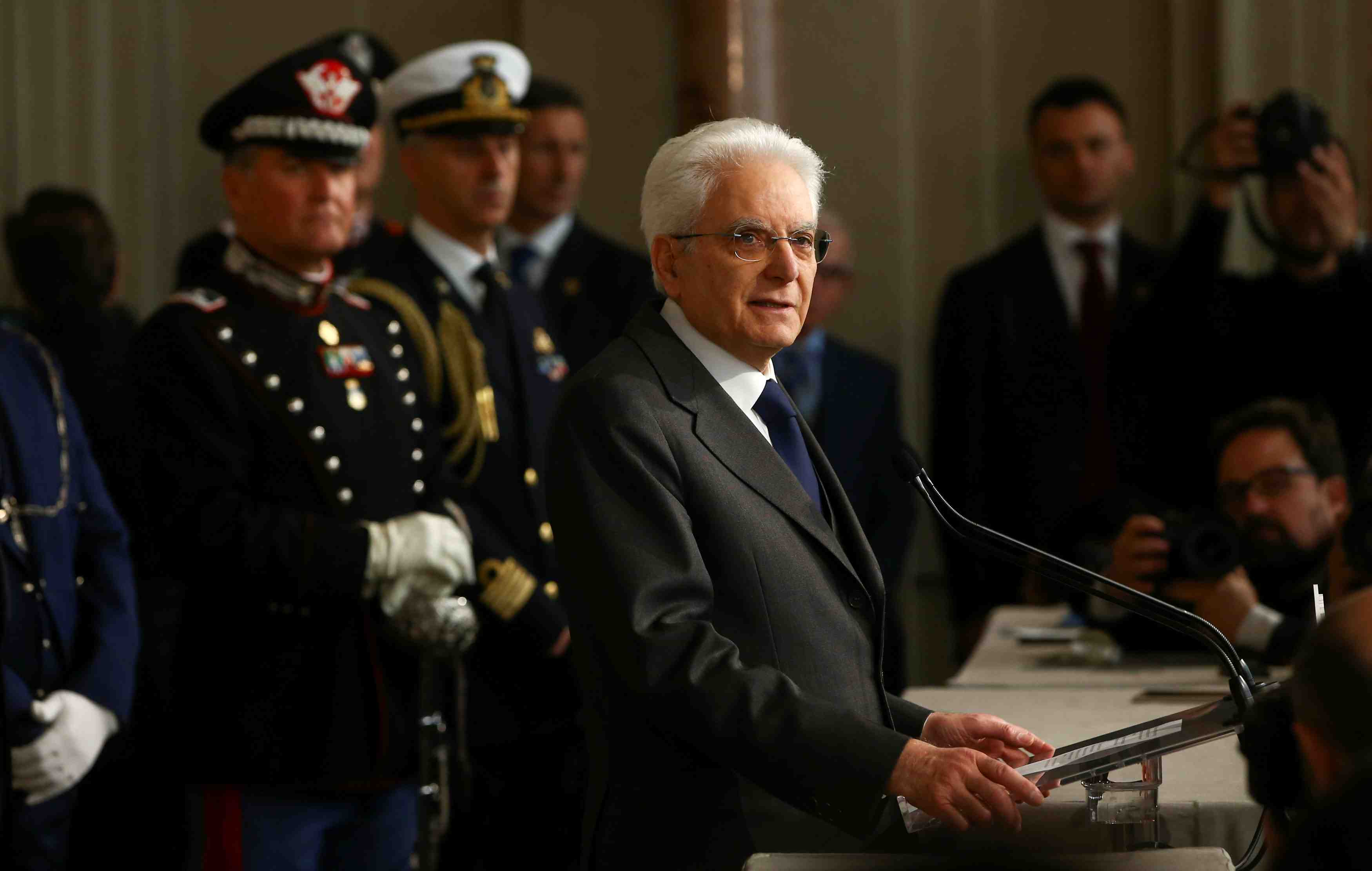 Italie: mattarella pret a donner plus de temps a la ligue et au m5s