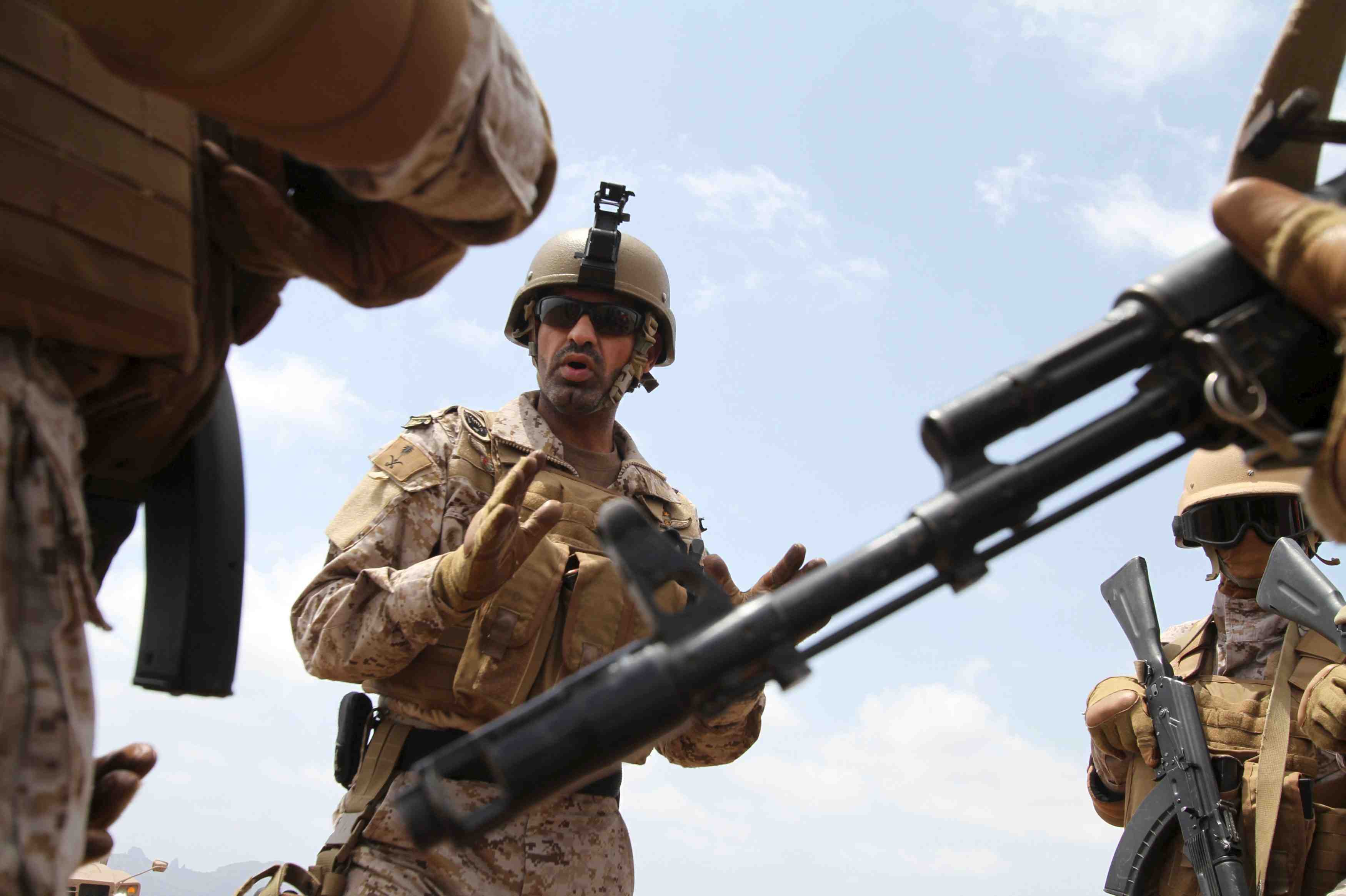 Tir de missile sanglant contre la coalition au yemen