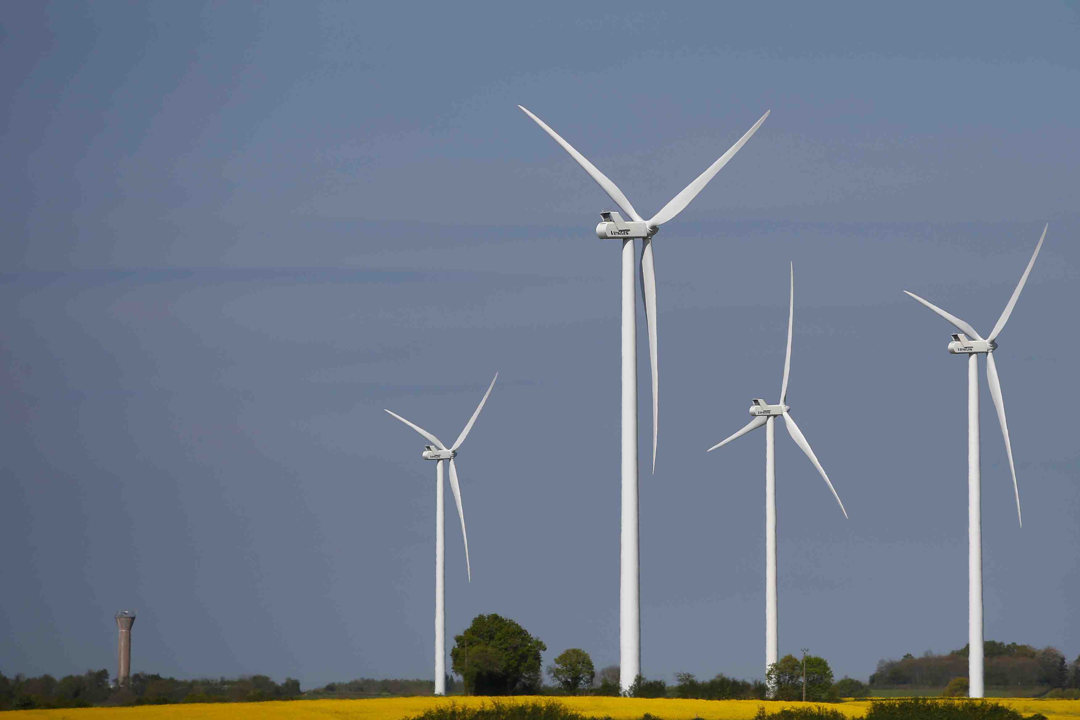 La france veut tripler dans l'eolien terrestre d'ici a 2030