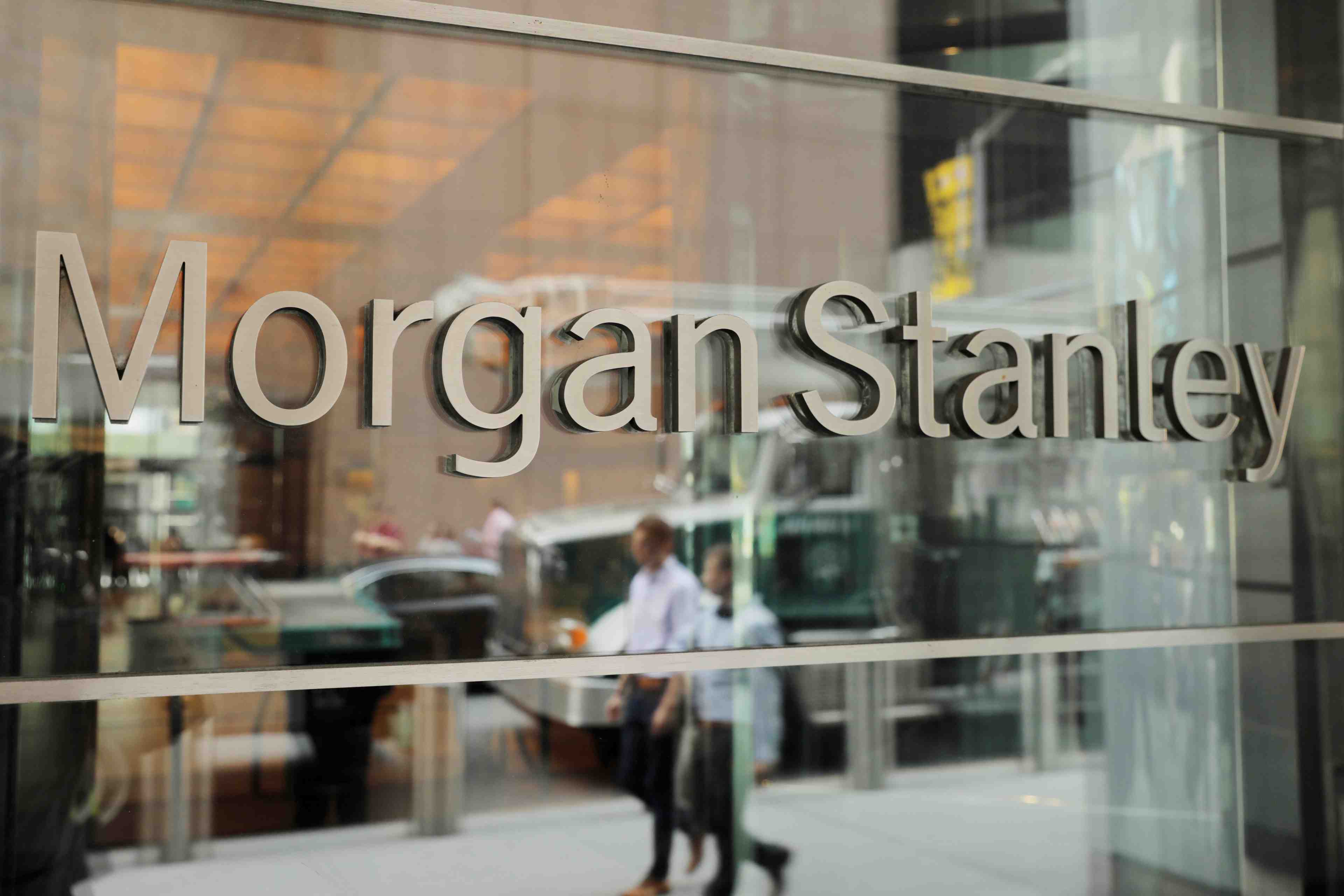 L'amf sanctionne morgan stanley, qui depose un recours