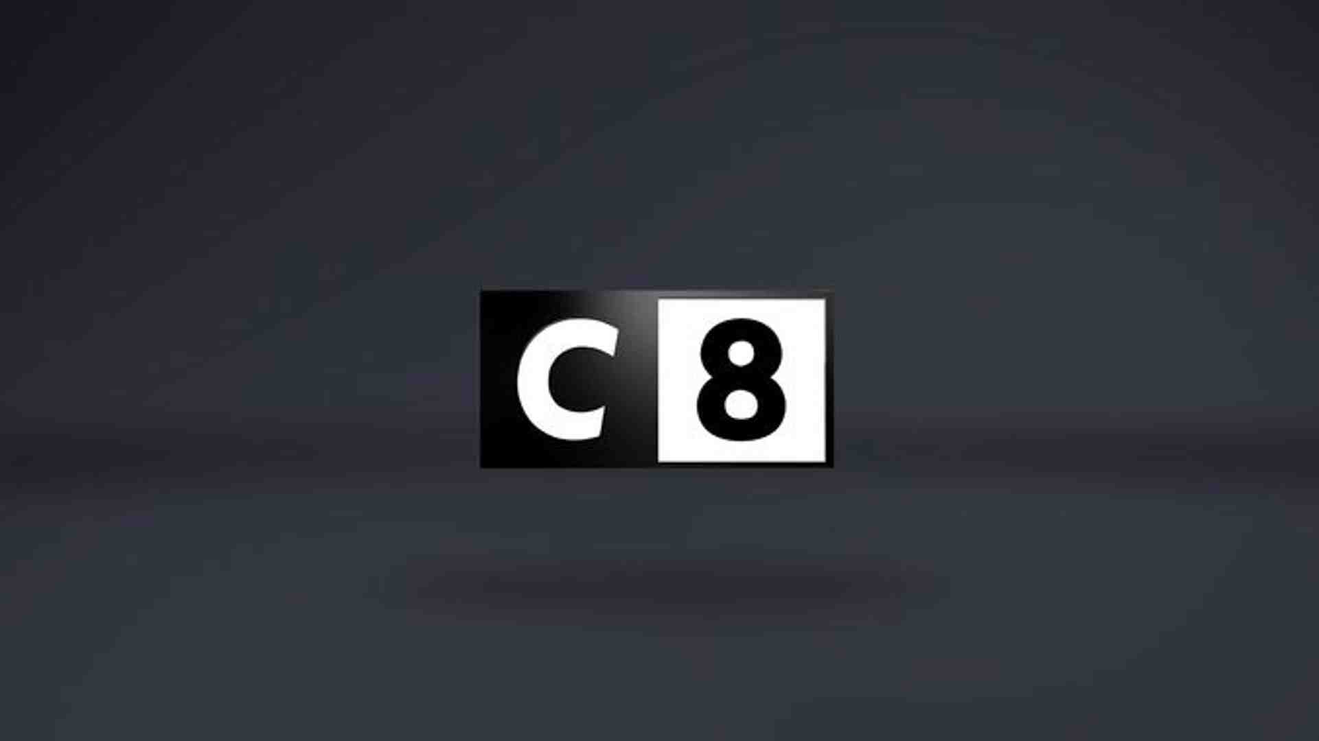 C8