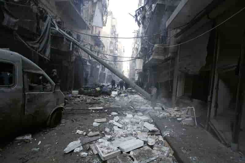 Le bombardement d'Alep a fait 76 morts dit l'OSDH
