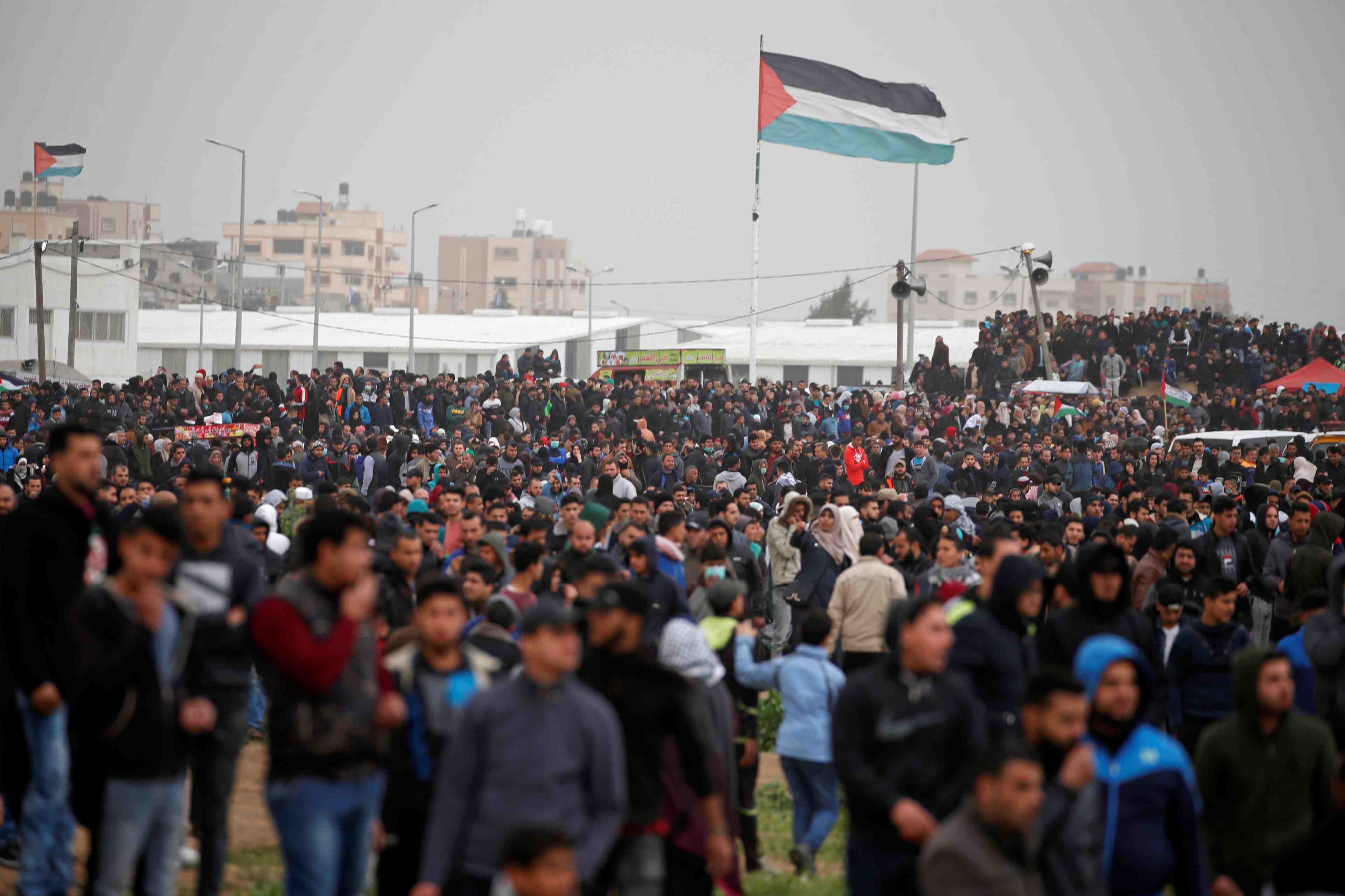 Rassemblement dans gaza pour l'anniversaire de la "grande marche du retour"