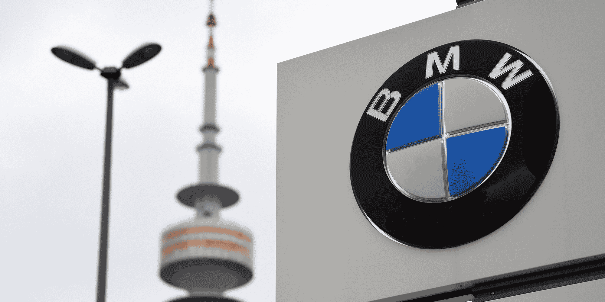 Bmw est a suivre a la bourse francfort