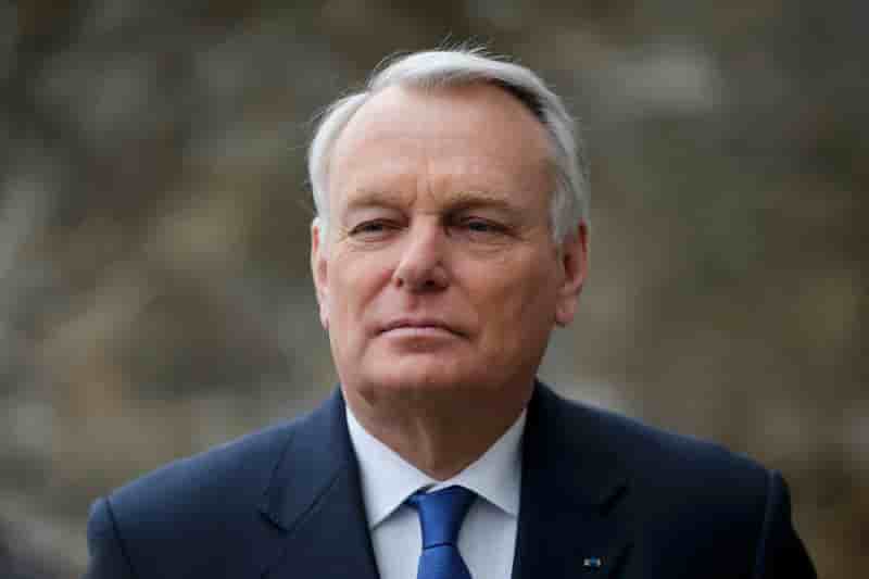 Jean-Marc Ayrault prend "sa part" dans la défaite de la majorité