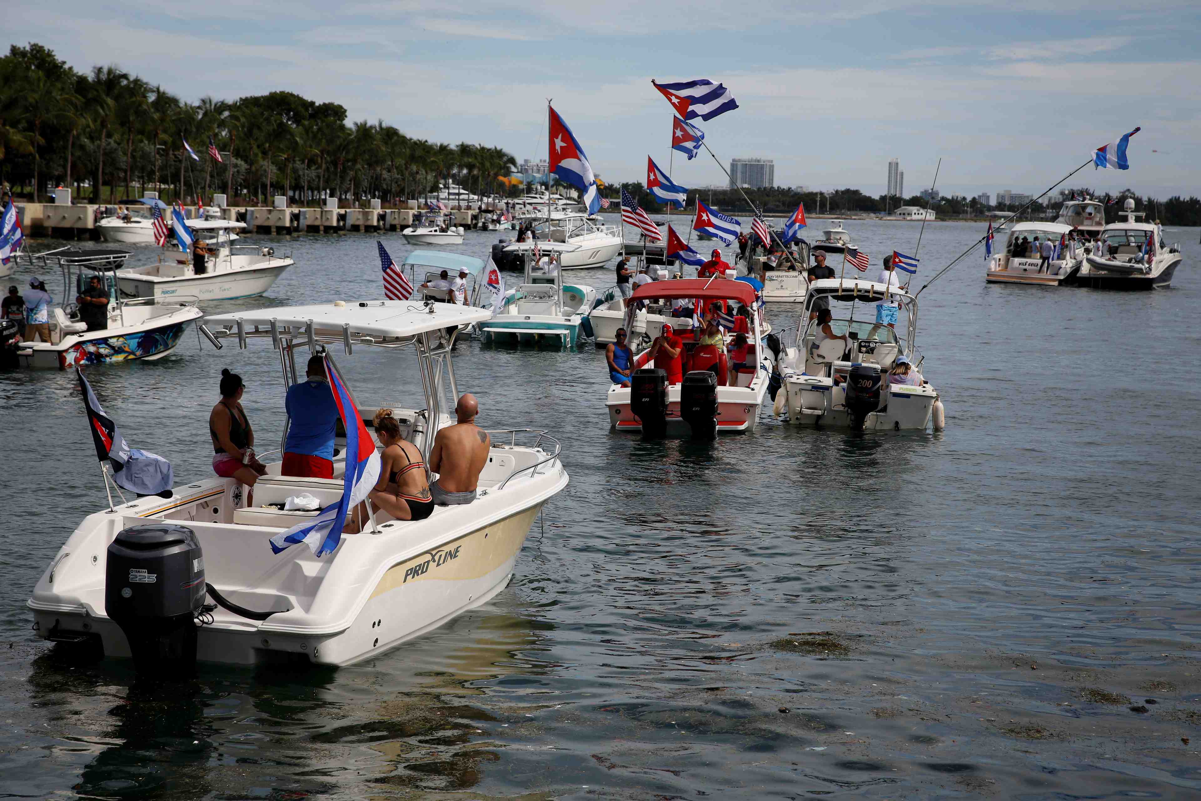 Rassemblements a miami a la veille d'une marche dissidente a cuba