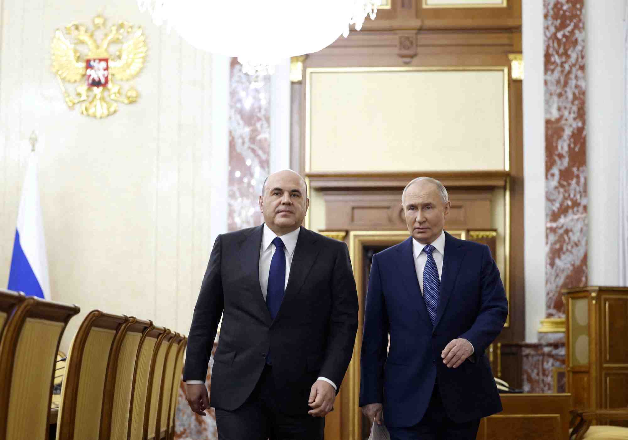 Mikhail michoustine  et vladimir poutine, a moscou