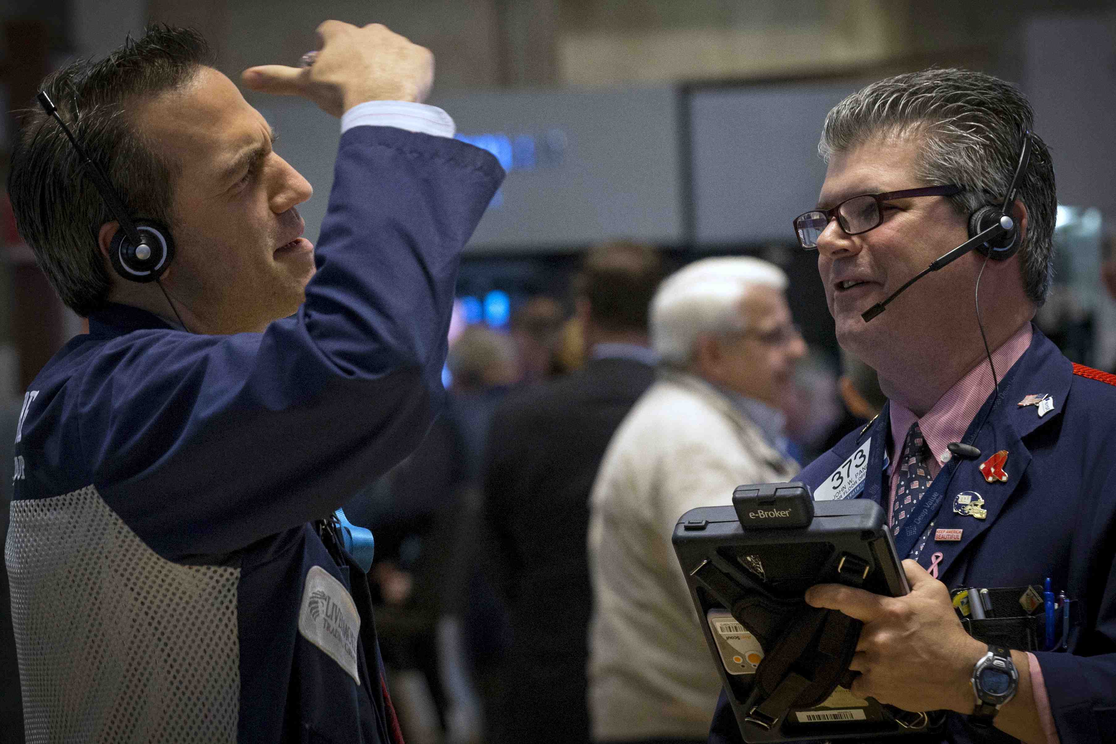 Wall street ouvre indecise