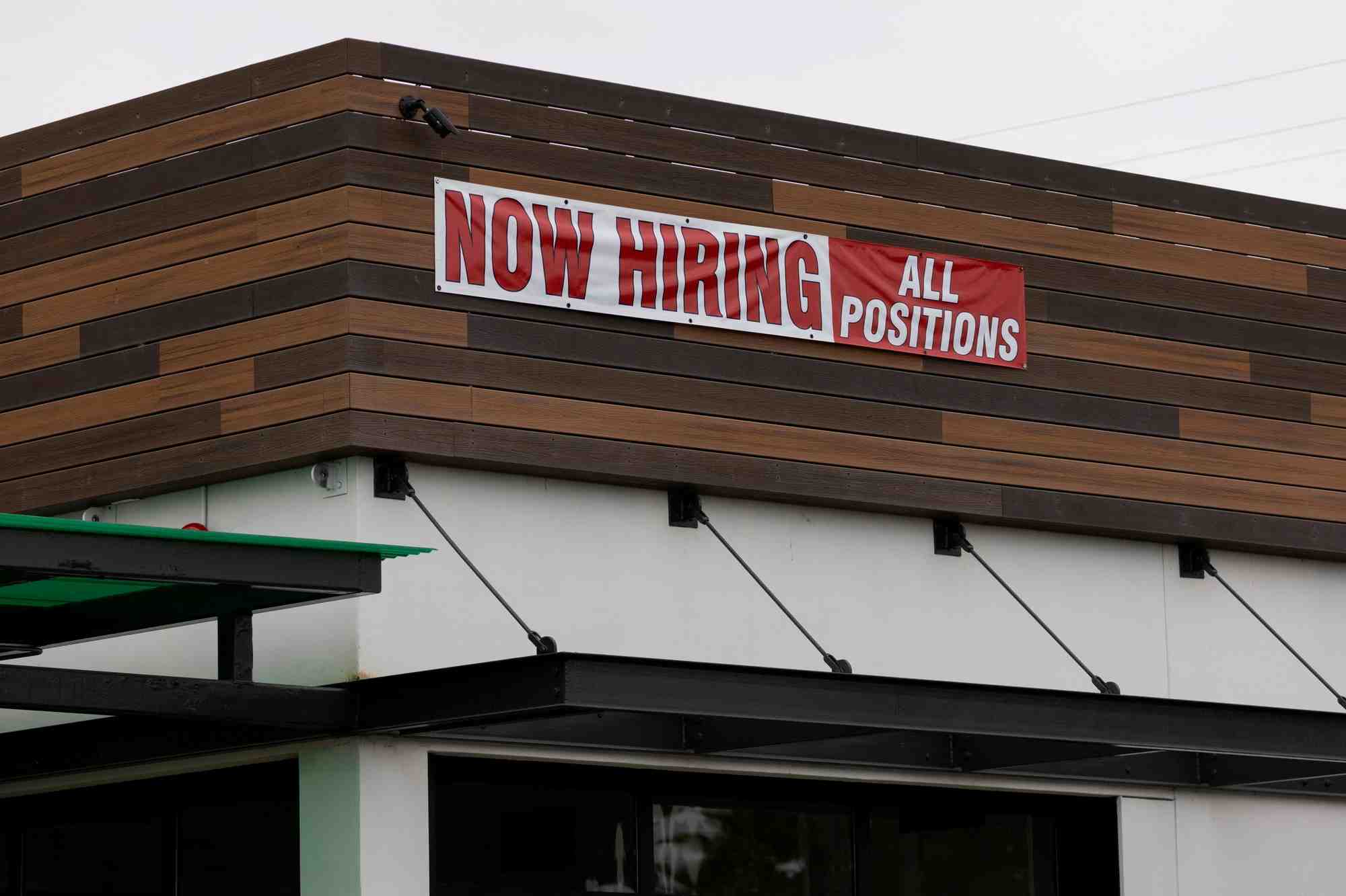 Etats-unis: l'emploi reste dynamique, le taux de chomage tombe a 3,6%