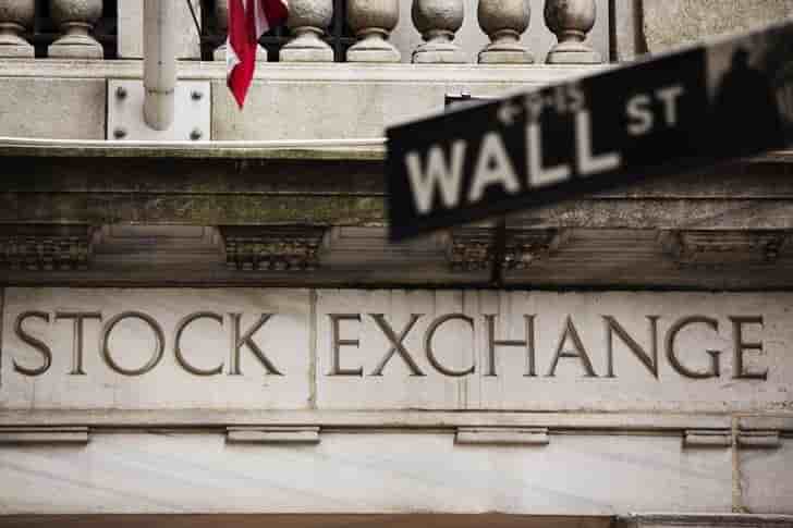Le dow jones en legere hausse dans les premiers echanges