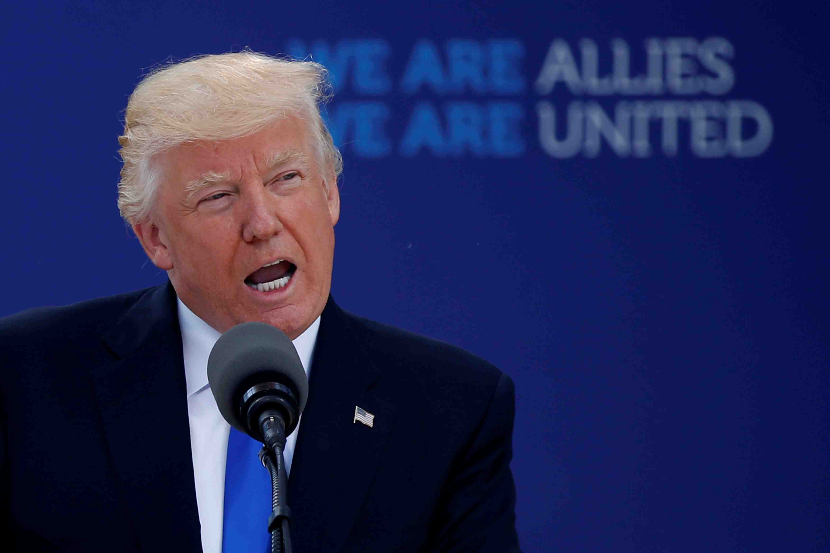 Trump reclame un meilleur partage du fardeau a l'otan