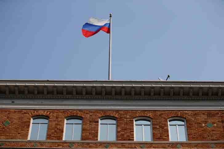La russie accuse les usa d'avoir vole ses drapeaux a san francisco