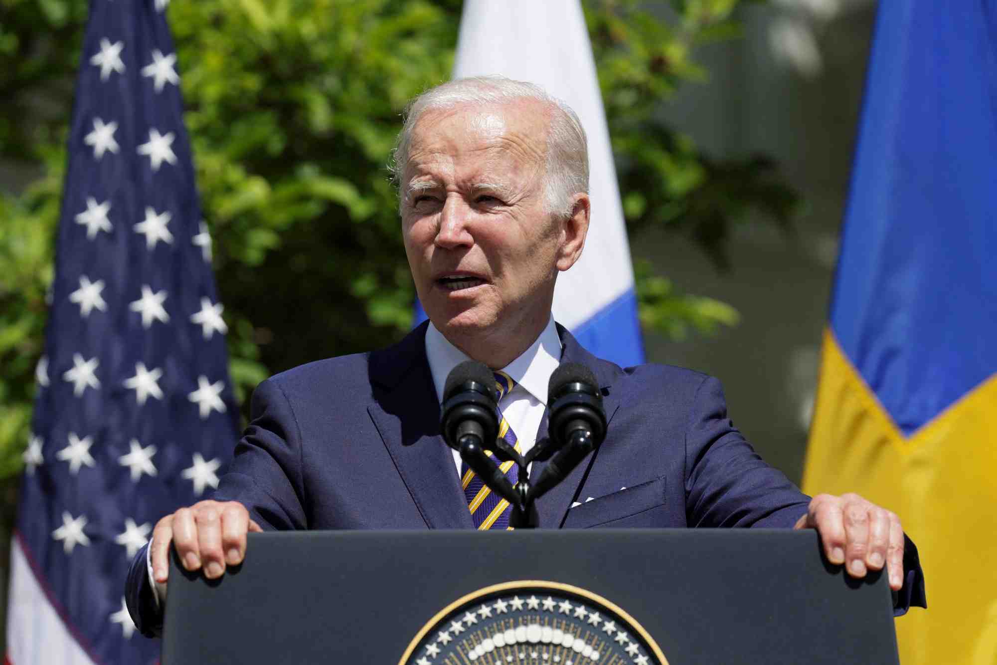 Biden affiche son soutien a finlande et suede pour leur adhesion a l'otan