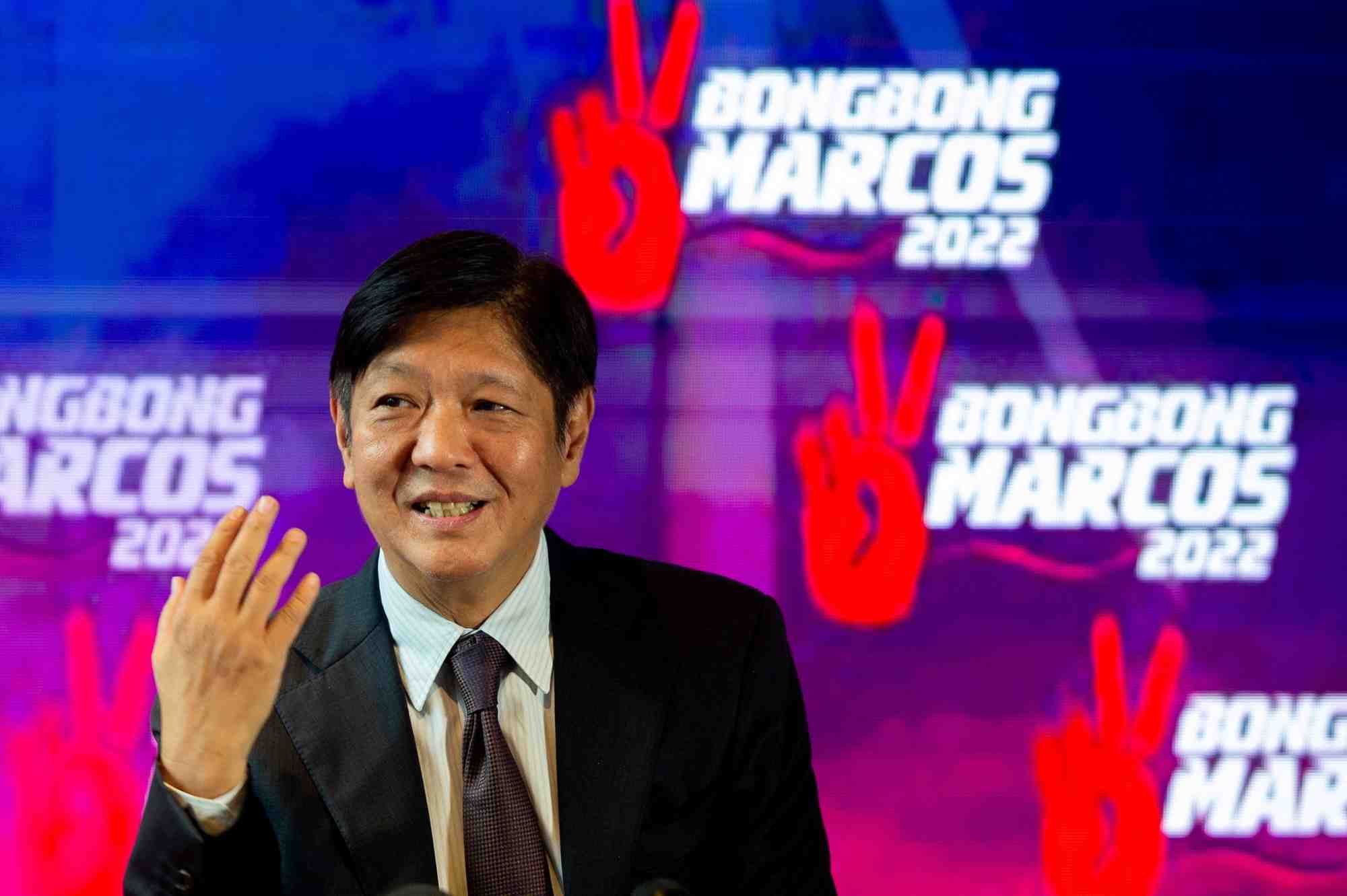 Philippines: l'election de ferdinand marcos validee par la cour supreme