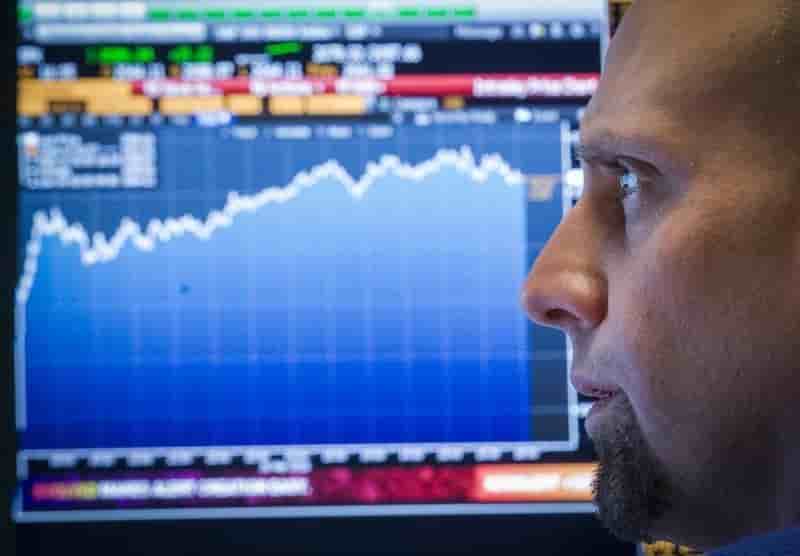 Les assureurs europeens gerent 9.900 milliards d'euros d'actifs