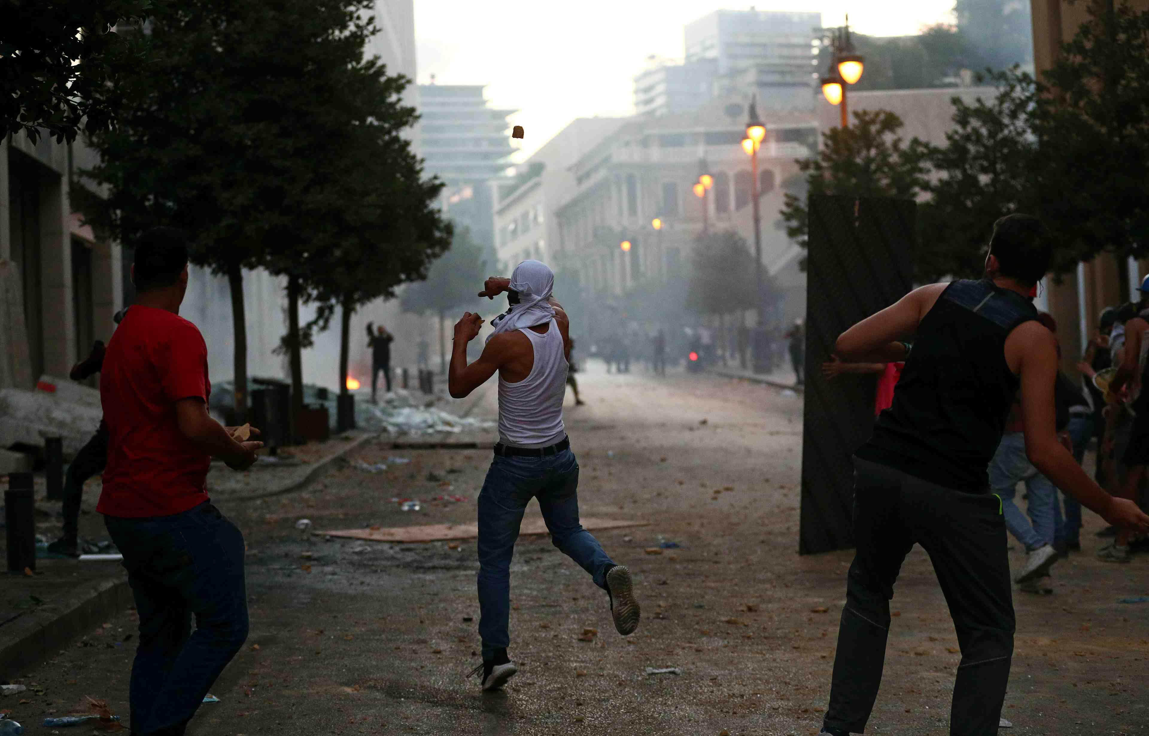 Nouveaux affrontements entre manifestants et policiers a beyrouth
