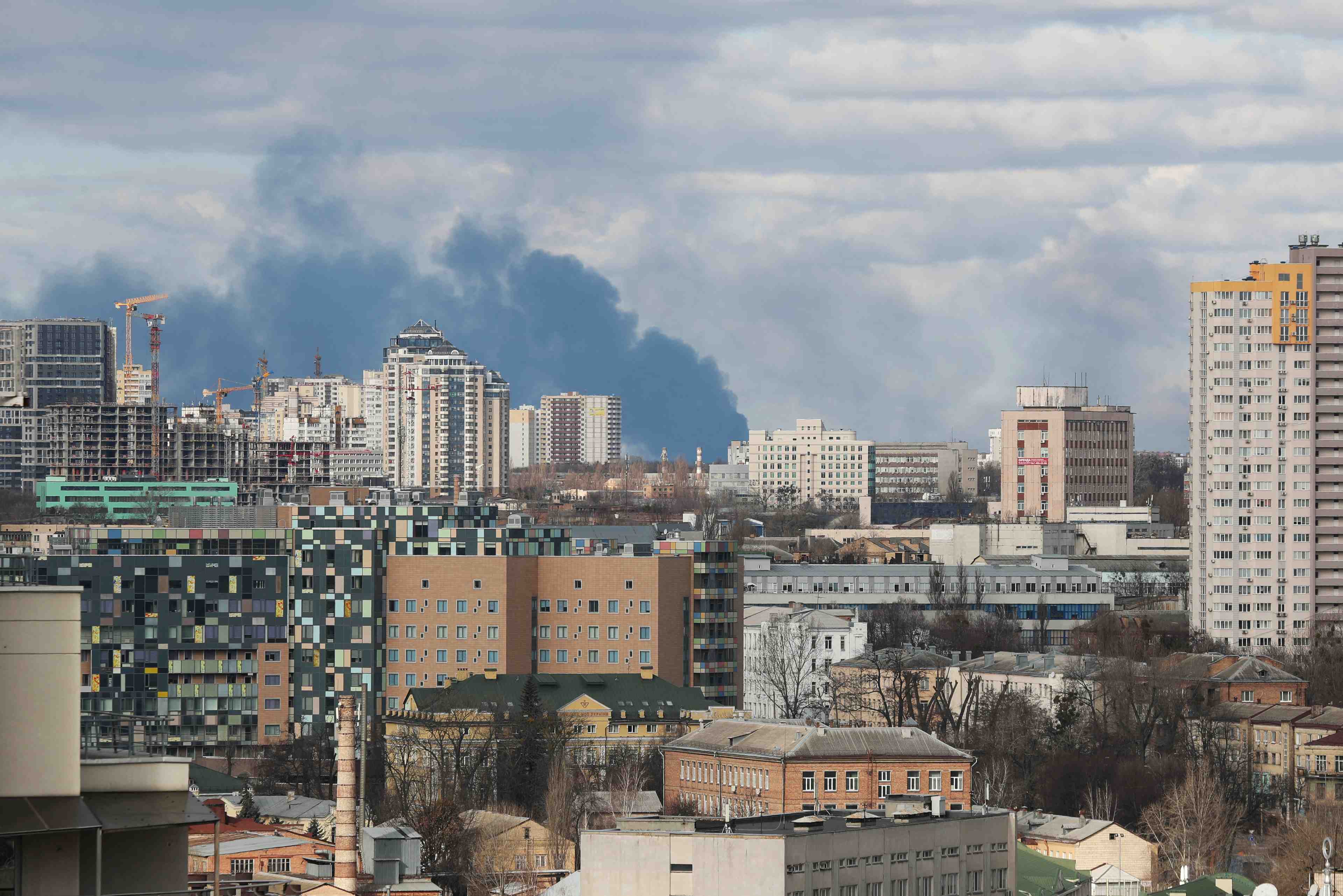 Au moins 64 civils tues en ukraine, selon l'onu