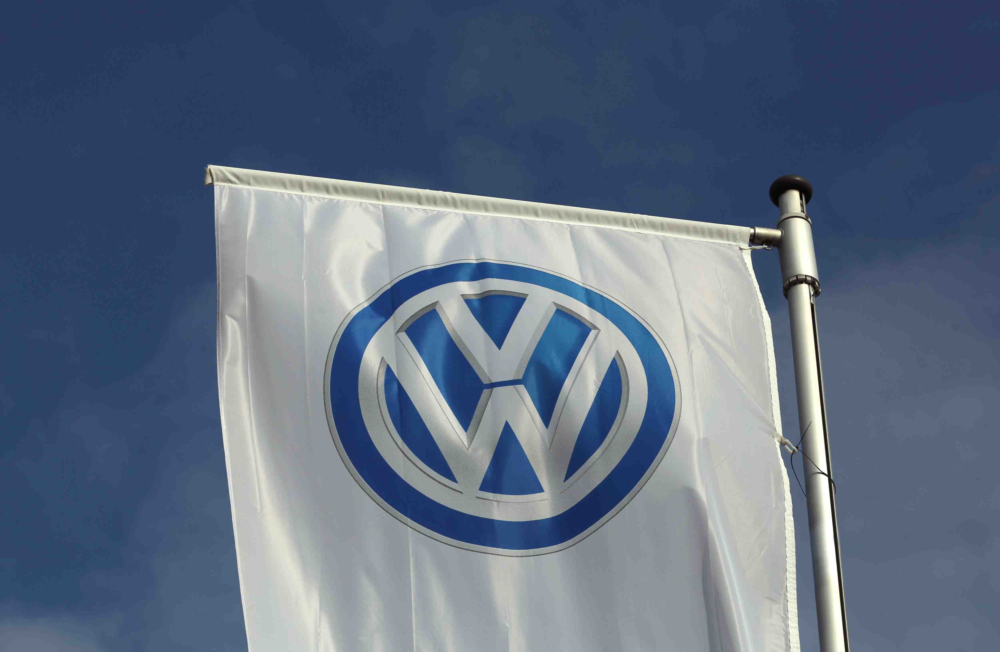 Cummings fait une offre pour les gros moteurs diesel de vw-sces