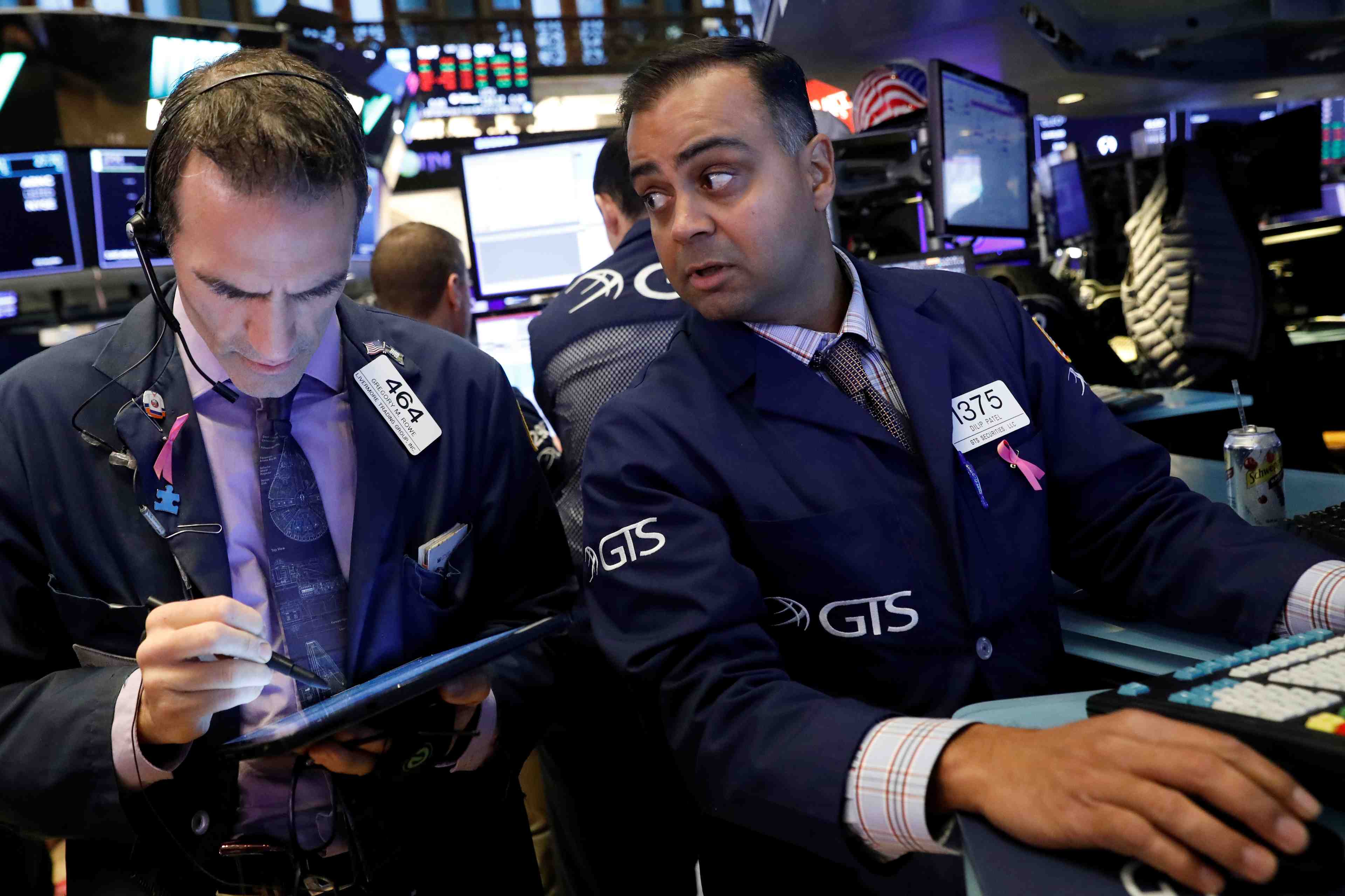 La bourse de new york ouvre en ordre disperse