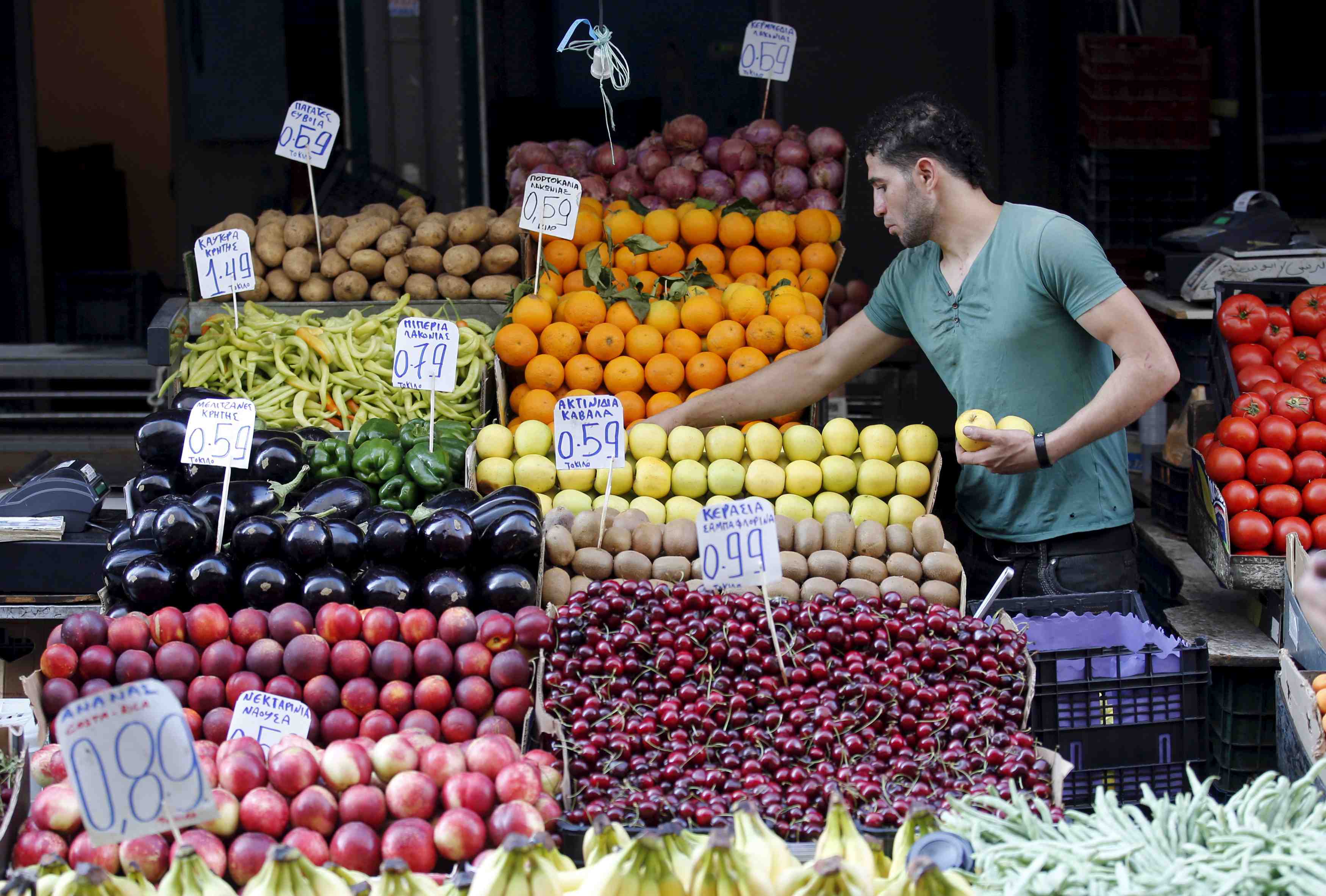 Les prix au detail ont baisse de 2,2% en juin en grece