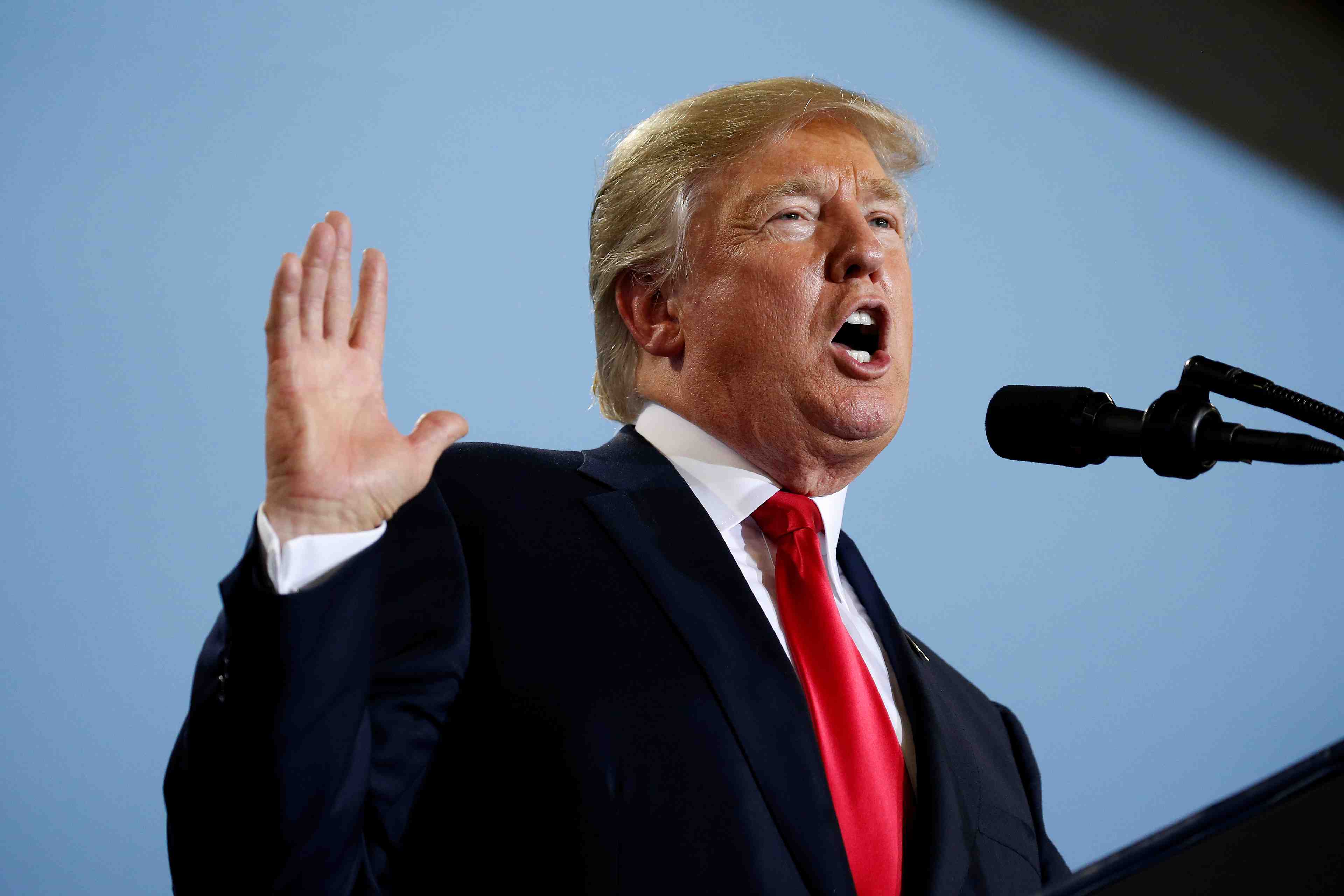Trump reste ferme vis a vis de l'accord nucleaire iranien