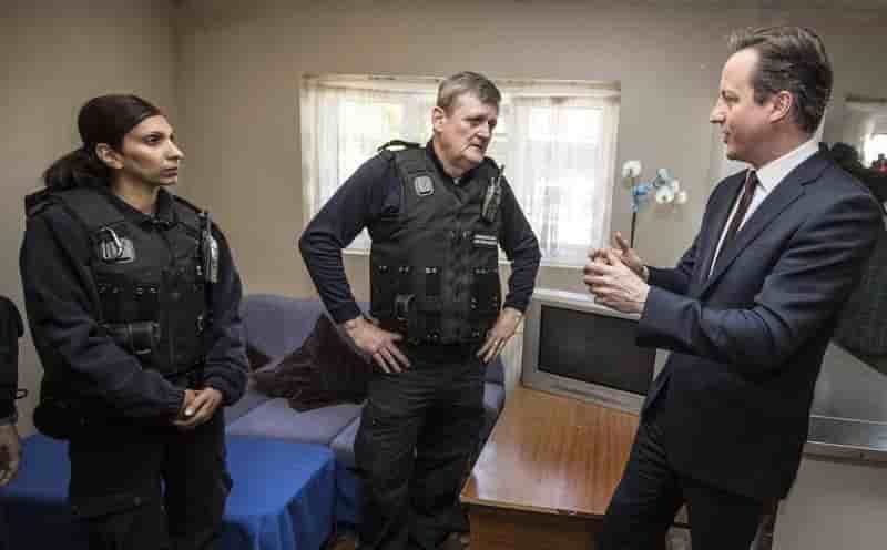 Cameron veut reduire l'acces des migrants aux avantages sociaux