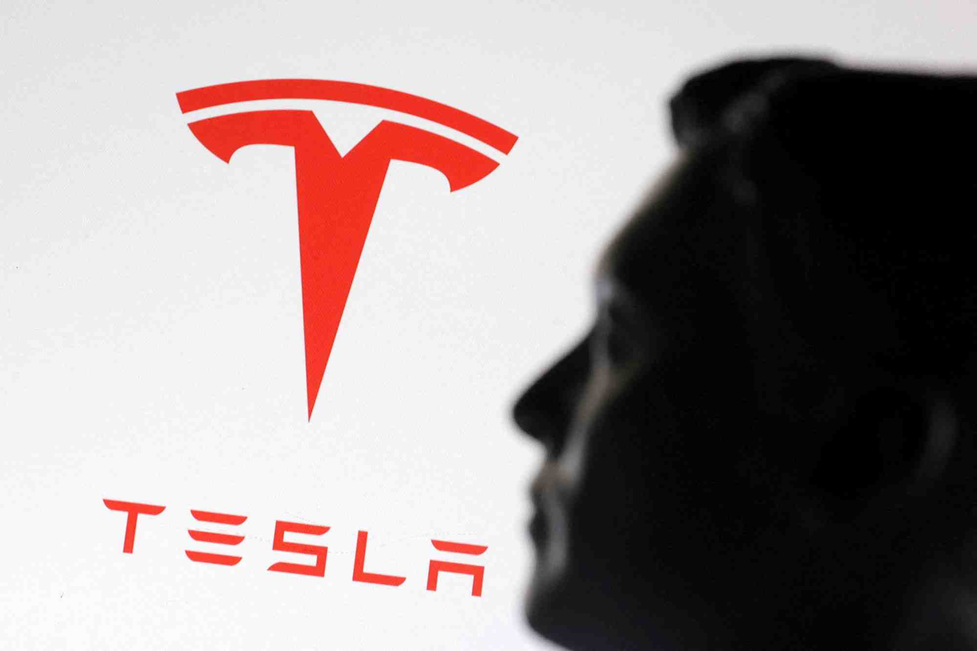 Tesla : le joli pactole empoché par la présidente du conseil d’administration