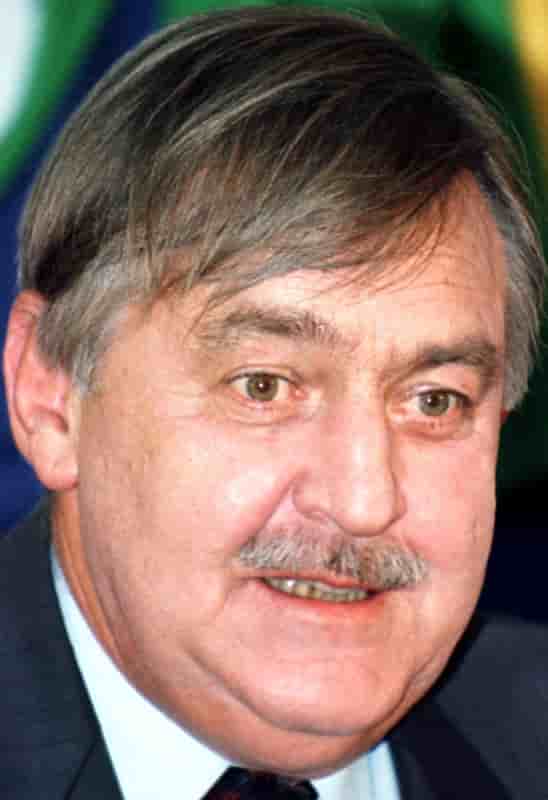 Deces de pik botha, ancienne figure contrariee de l'apartheid