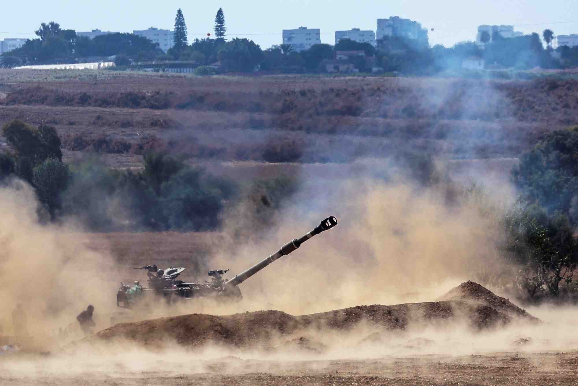 « Tout comme l'EI a été écrasé, le Hamas sera écrasé », a affirmé Benjamin Netanyahu, le Premier ministre israélien après un entretien à Tel-Aviv avec le secrétaire d'Etat américain Antony Blinken.