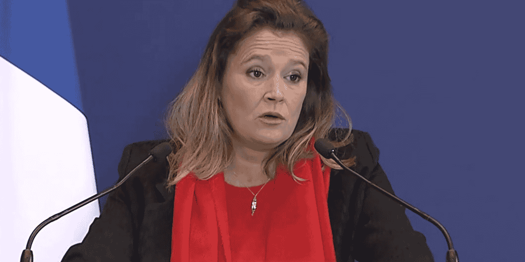 La ministre des PME lors du lancement de la plateforme à destination des PME.