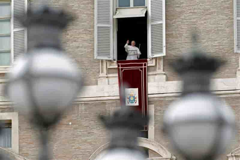 Les Juifs, "grands frères" des catholiques, dit le pape