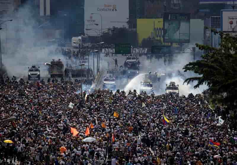Deux nouveaux morts au venezuela pendant la "marche de la merde"