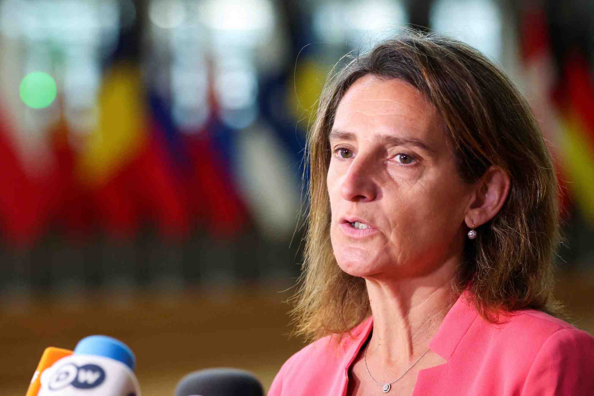 L'espagne critique l'opposition de la france au projet de gazoduc midcat
