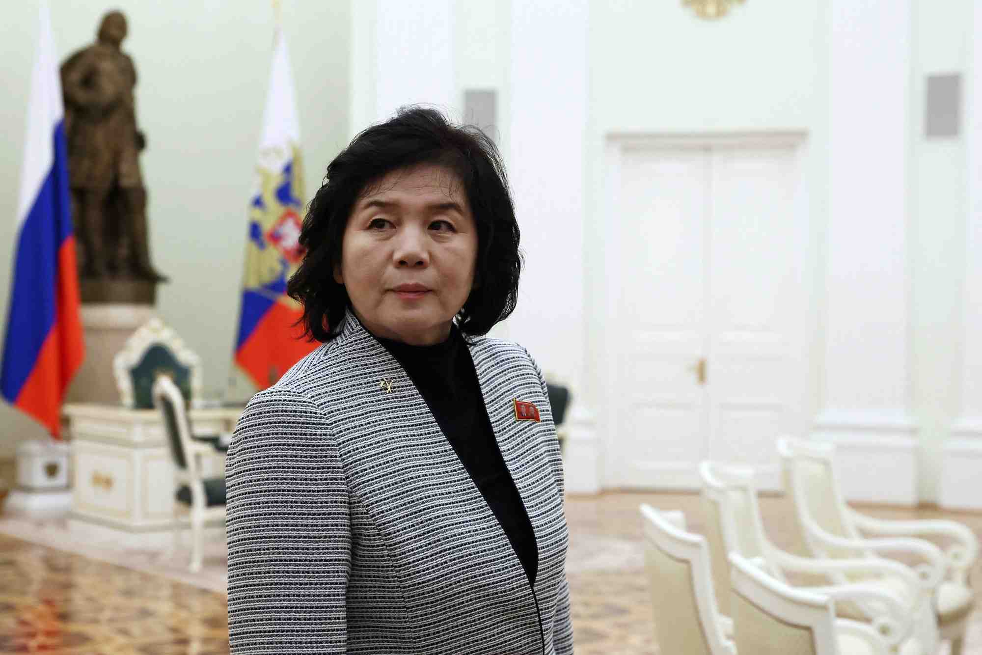 La ministre nord-coreenne des affaires etrangeres choe a moscou
